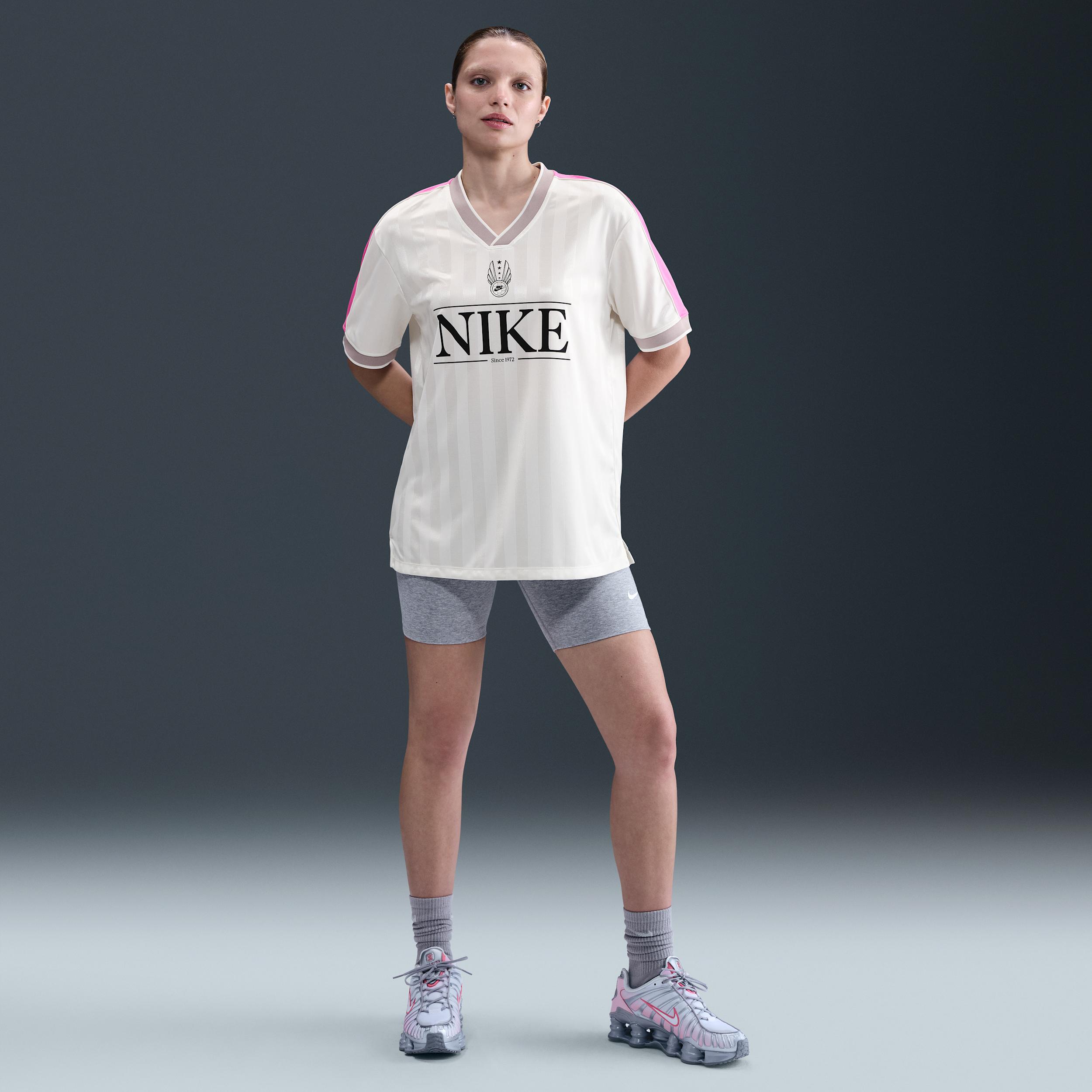 Womens Nike Sportswear V-Neck Jersey Top | IH8504-633 Product Image
