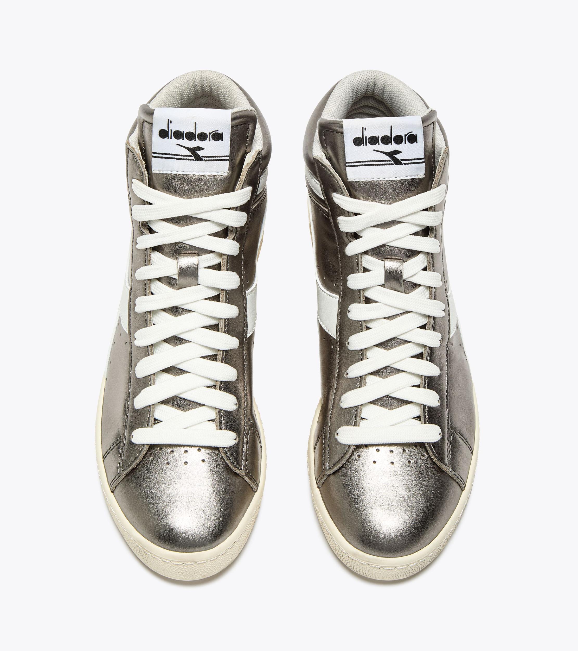 GAME L HIGH METALLIC WN Product Image