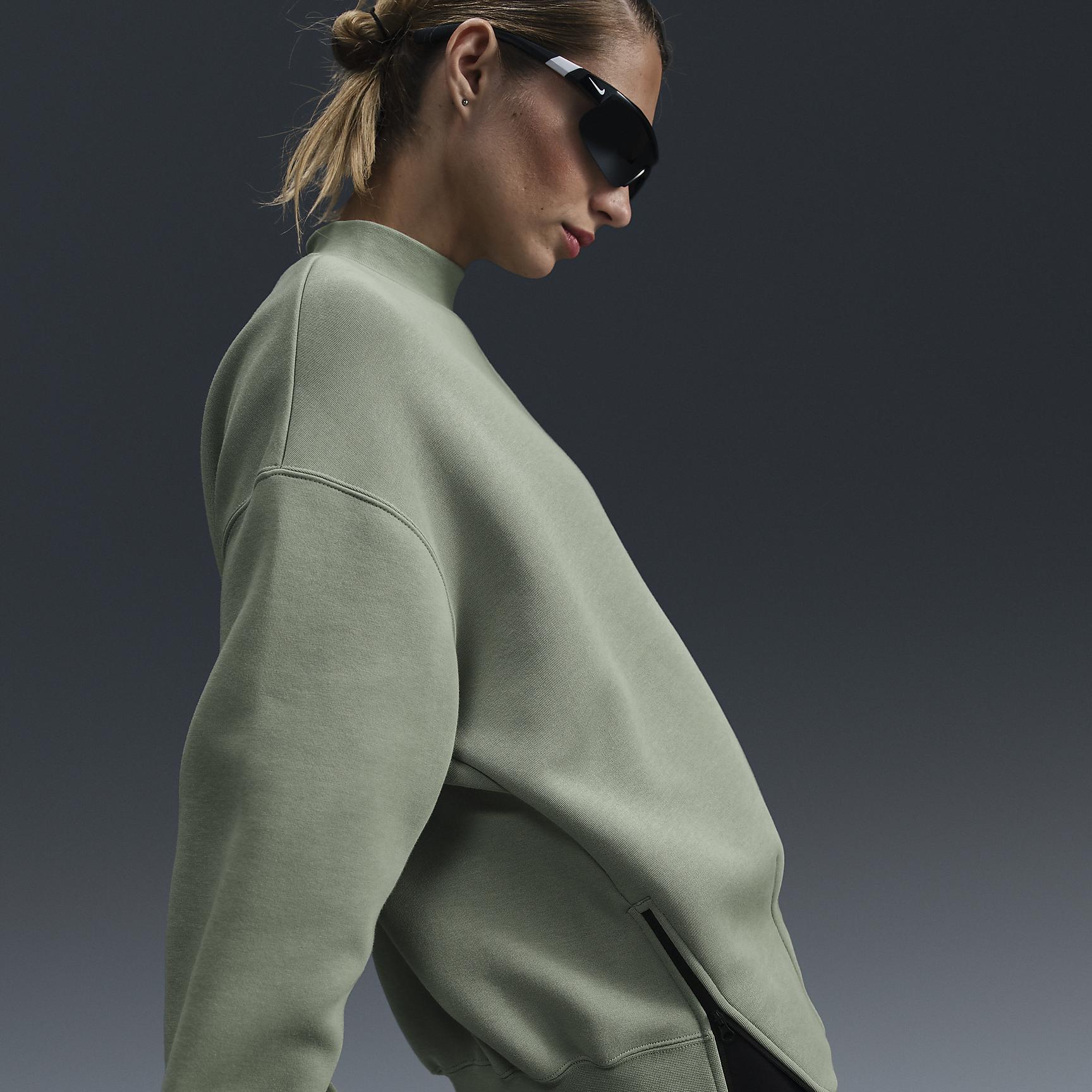 Nike Sportswear Tech Fleece Women's Oversized Crew-Neck Sweatshirt Product Image