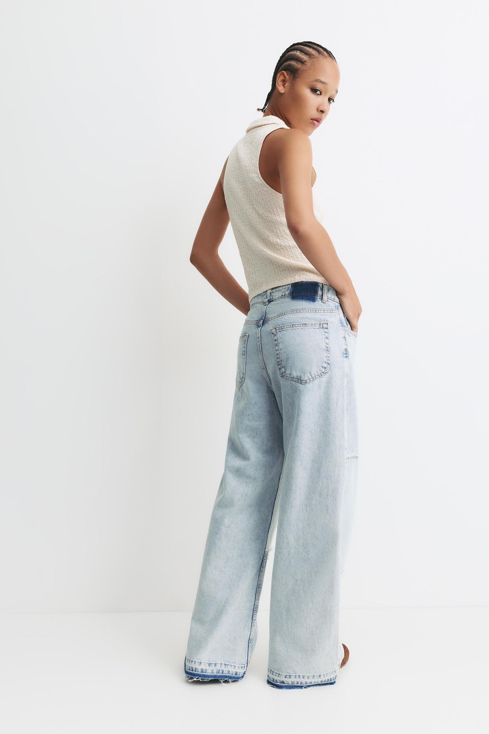 Textured top with darts Product Image