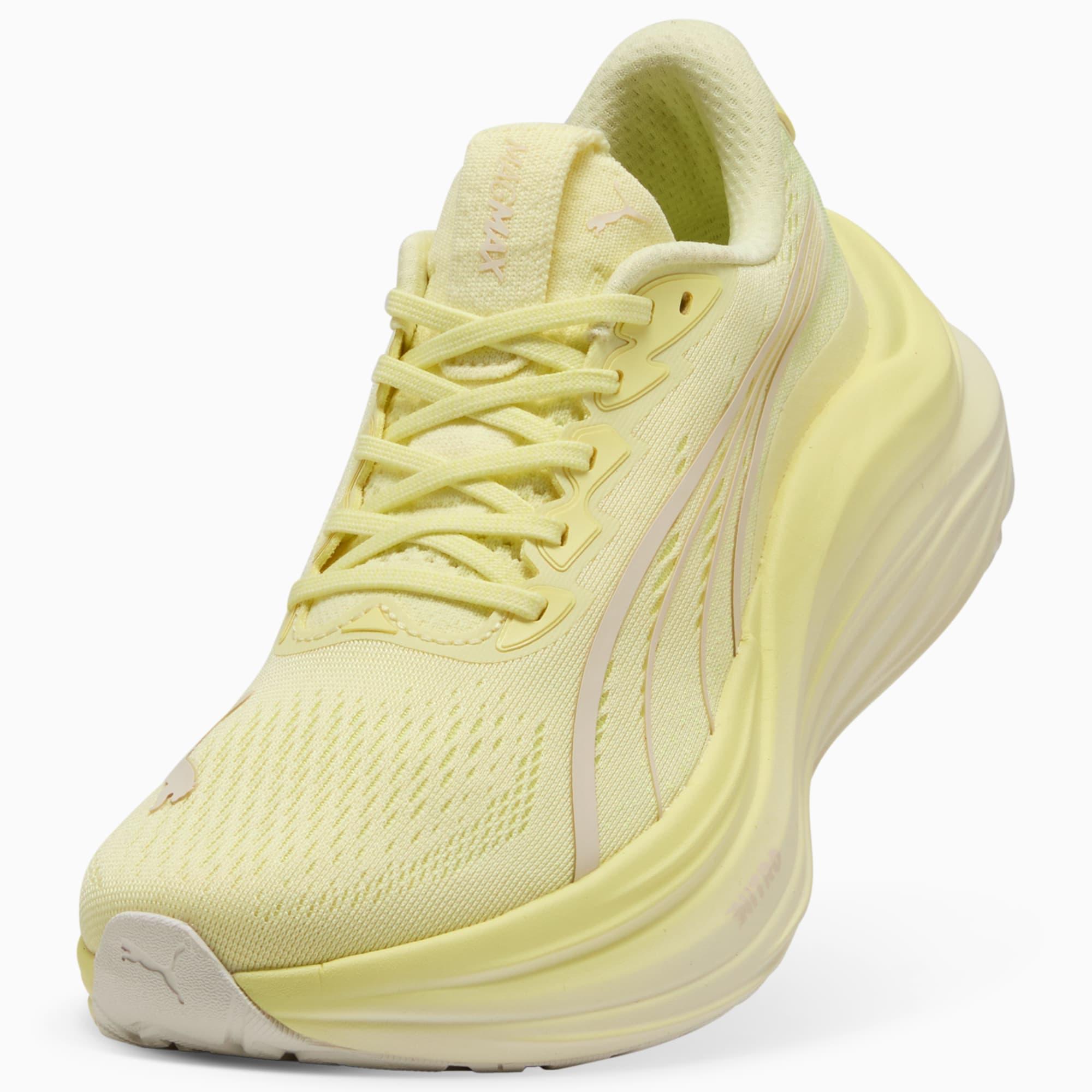 MagMax NITRO™ Women's Running Shoes Product Image