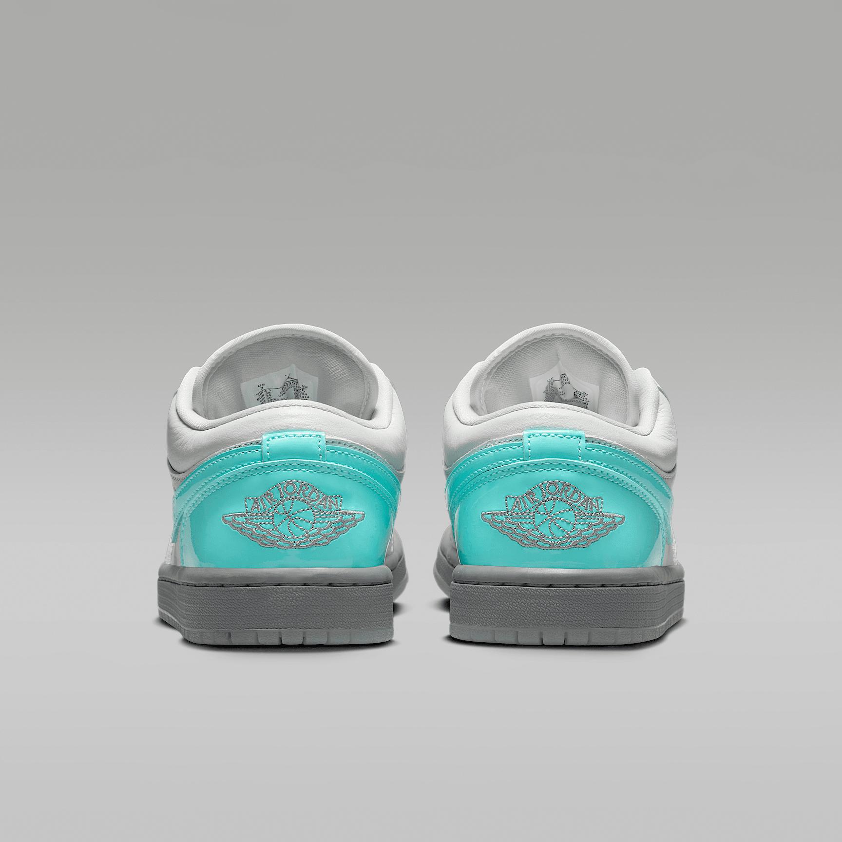 Air Jordan 1 Low SE Women's Shoes Product Image