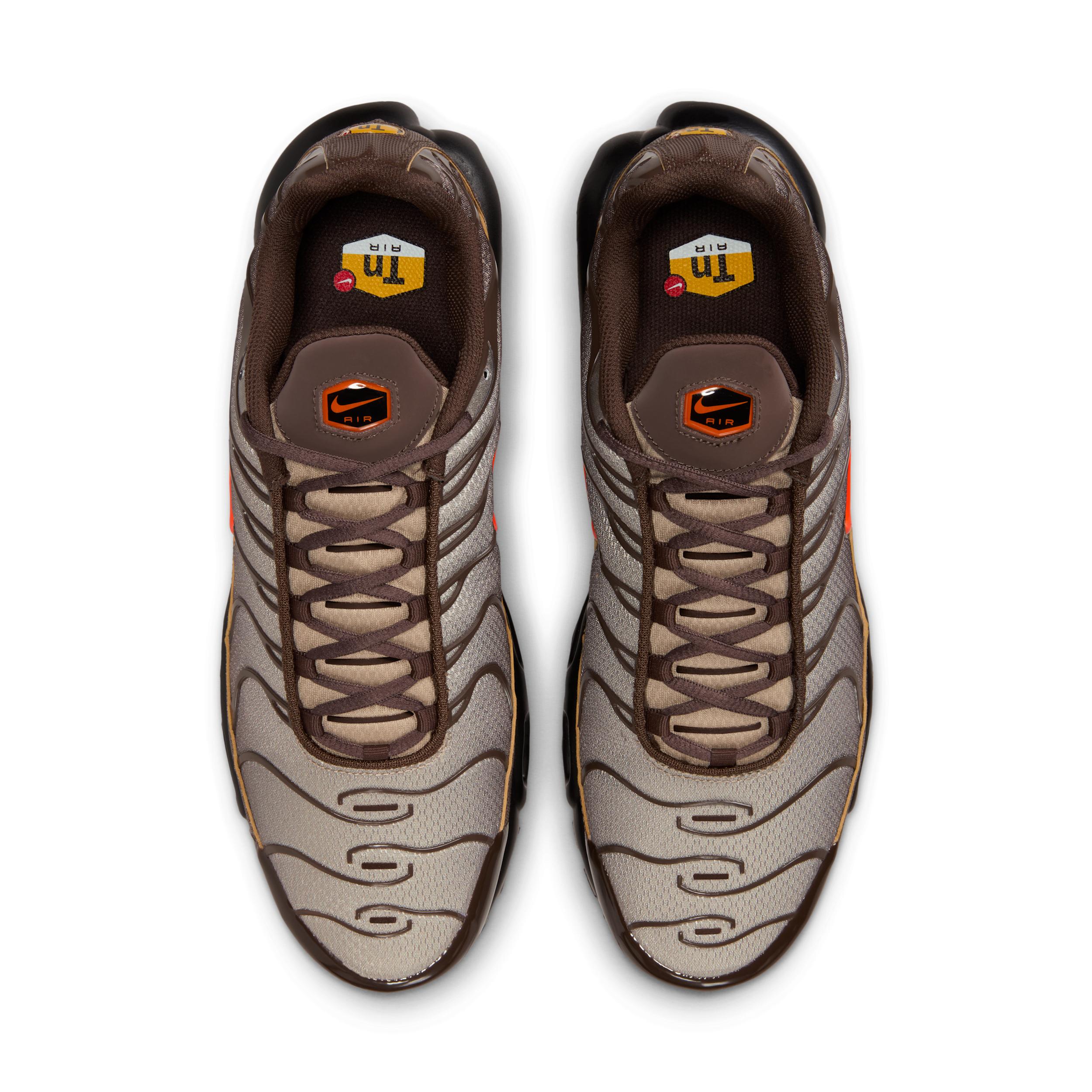 Nike Men's Air Max Plus Shoes Product Image