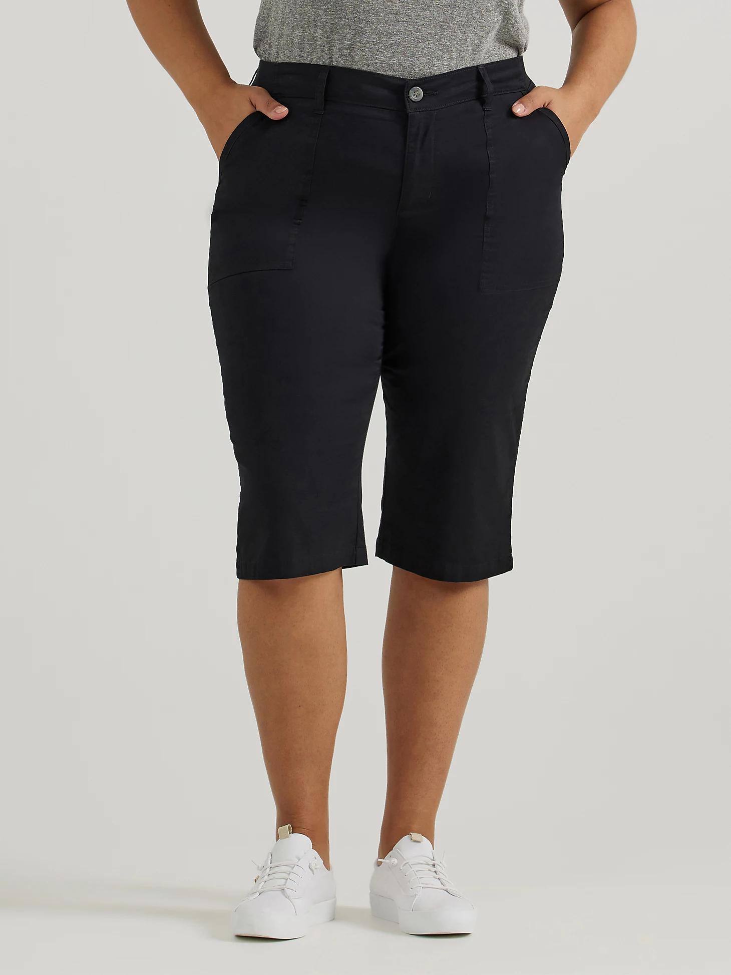 Women's Ultra Lux Comfort with Flex-to-Go Relaxed Fit Utility Skimmer (Plus) | Women's Capris & Crops | Lee® Product Image