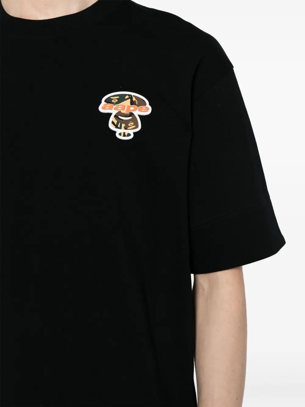 logo-appliqué cotton T-shirt Product Image