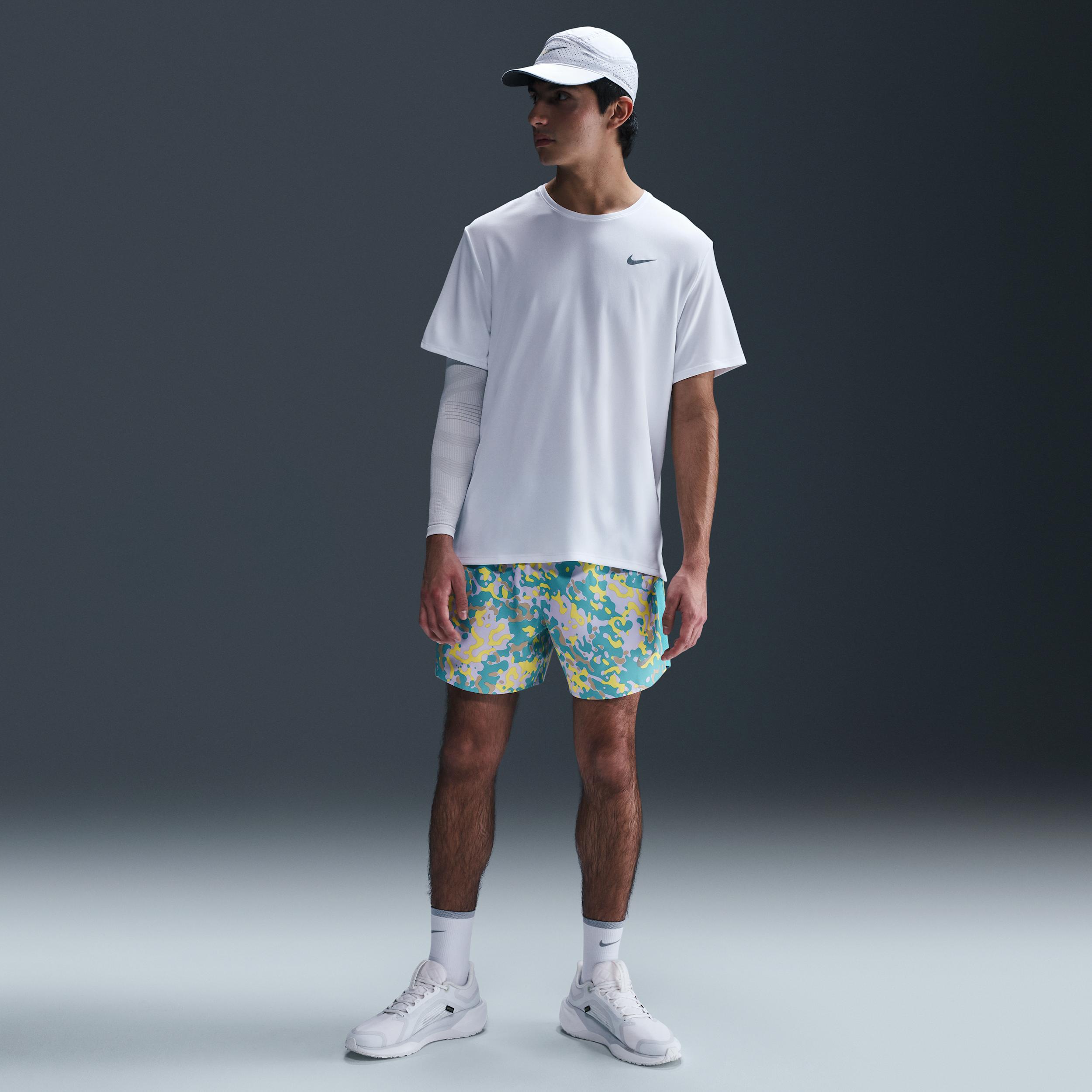 Mens Nike Dri-FIT Challenger Printed 5 Brief-Lined Training Shorts Product Image