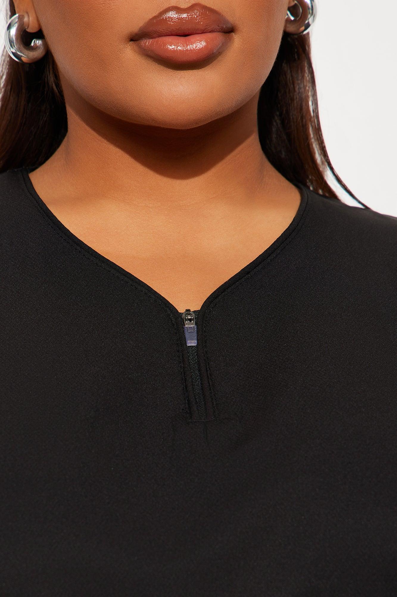 On The Daily 4 Way Stretch Scrub Uniform Jogger Set - Black Product Image