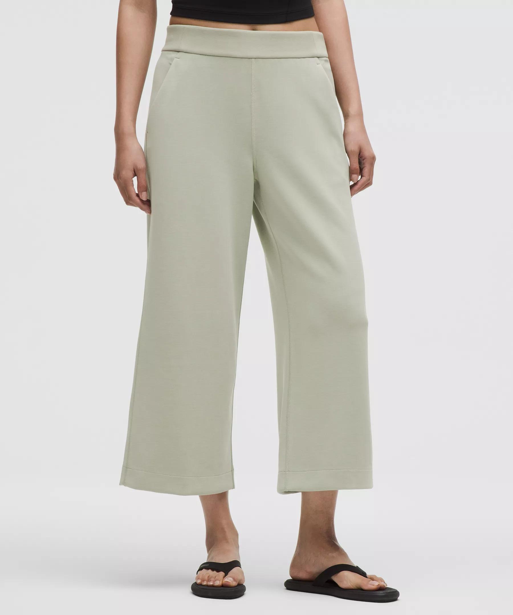 Softstreme High-Rise Wide-Leg Cropped Pant Product Image