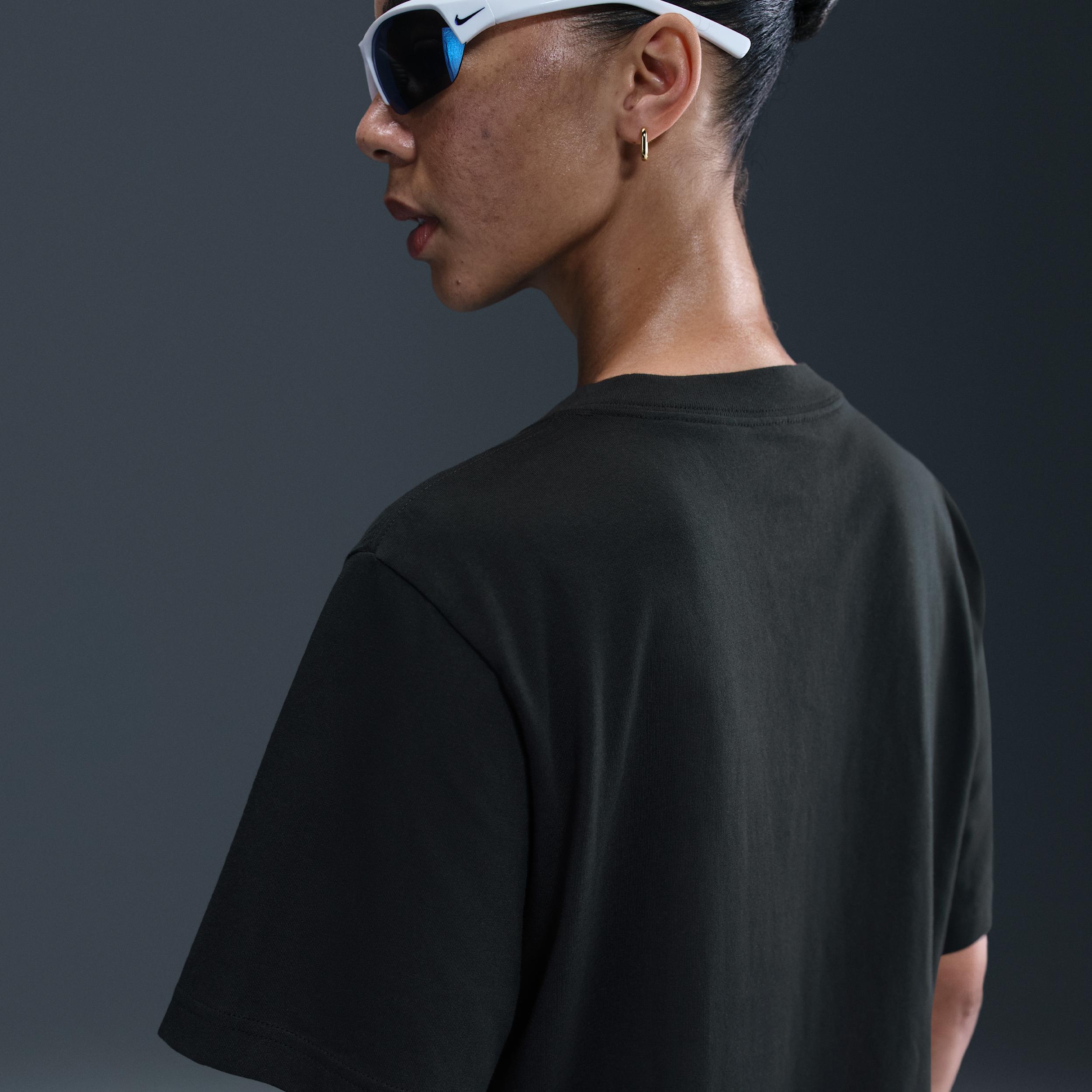 Nike Women's After Dark Tour Oversized Short-Sleeve Graphic T-Shirt Product Image