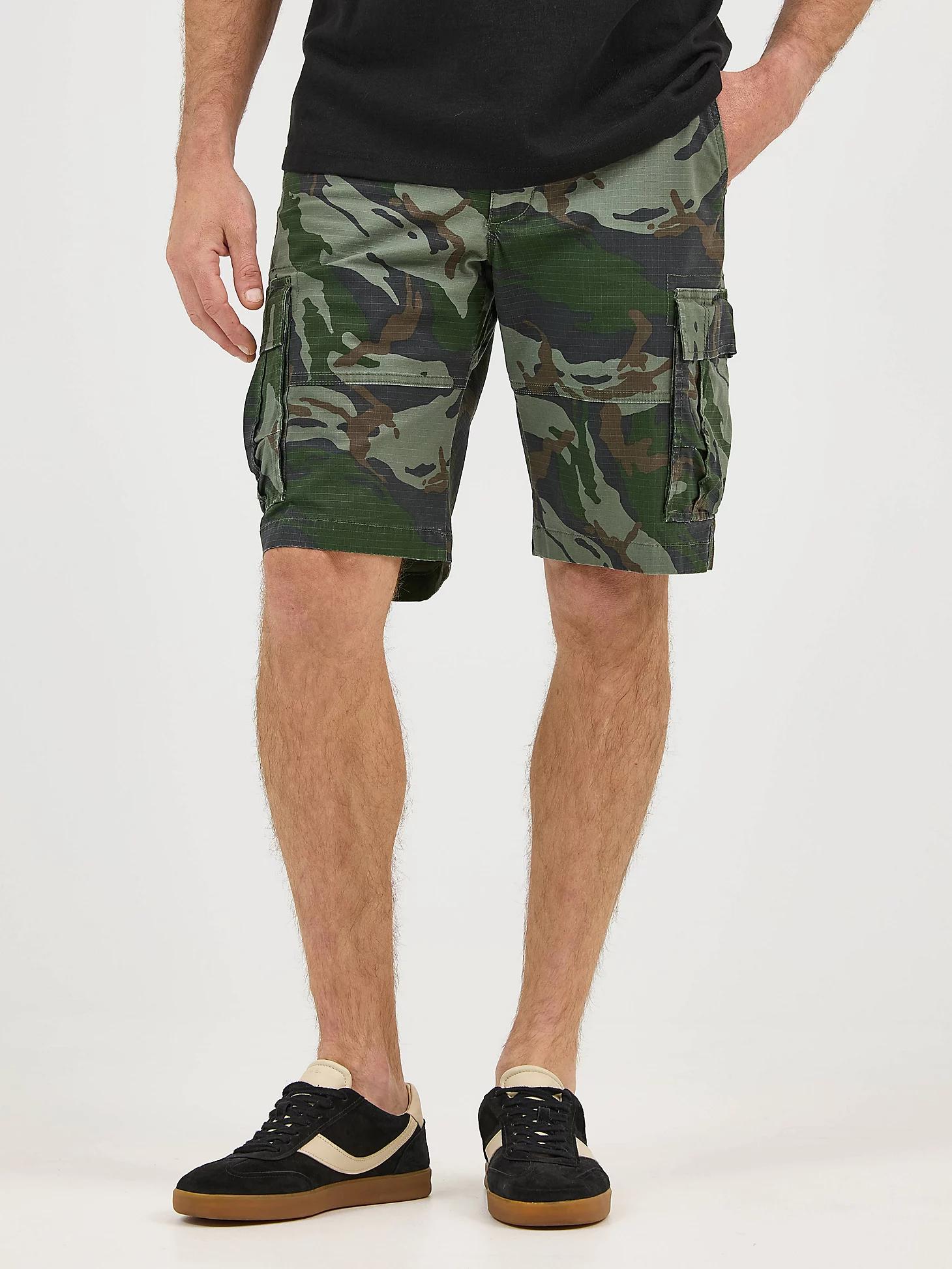 Men's Extreme Motion Carolina Ripstop Cargo Short | Men's Shorts | Lee® Product Image