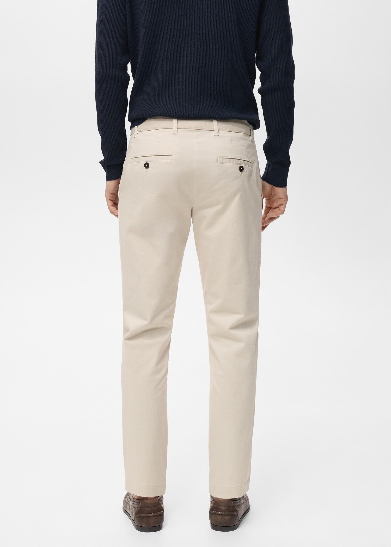 Prato cropped tapered chino pants - Men | MANGO USA Product Image