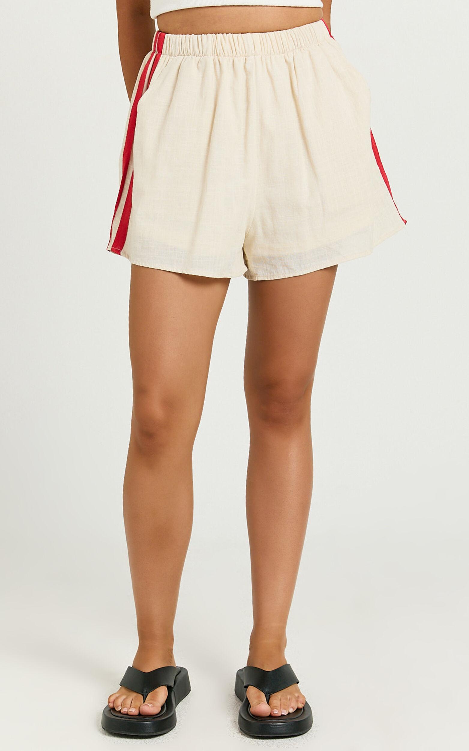 Jacky Shorts - Racer Shorts in Beige Product Image