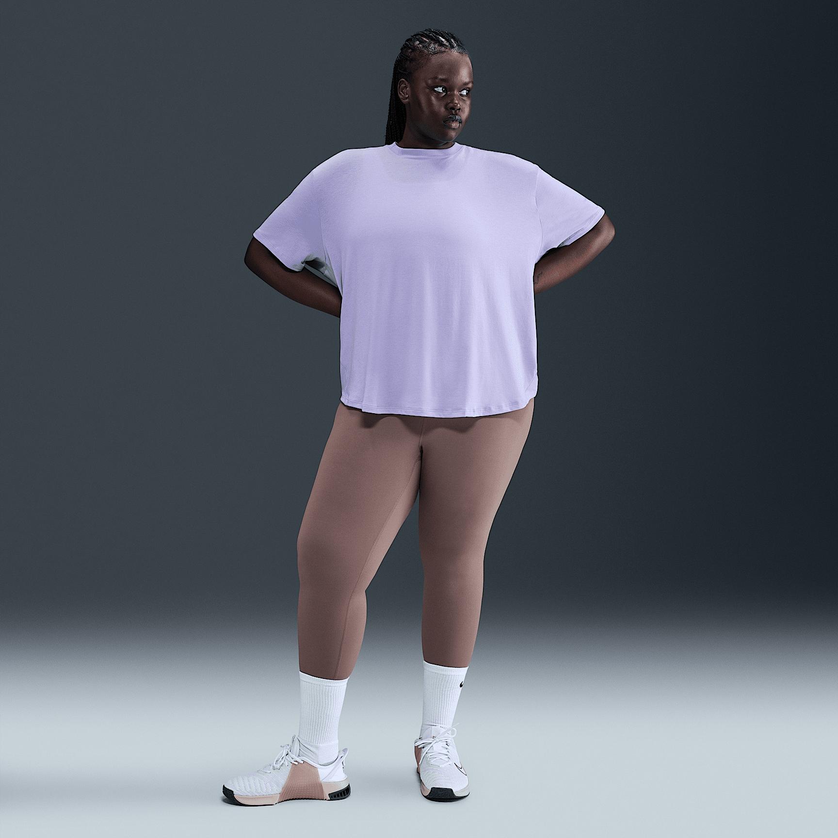 Nike One Relaxed Women's Dri-FIT Short-Sleeve Top (Plus Size) Product Image