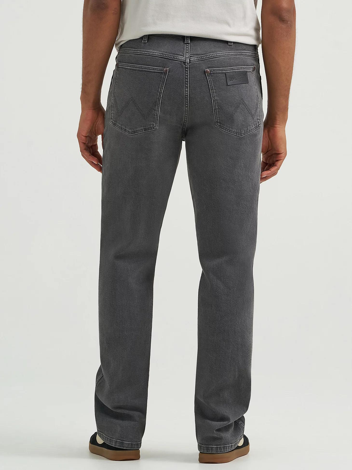 Men's Loose Straight Jean | Men's JEANS | Wrangler® Product Image