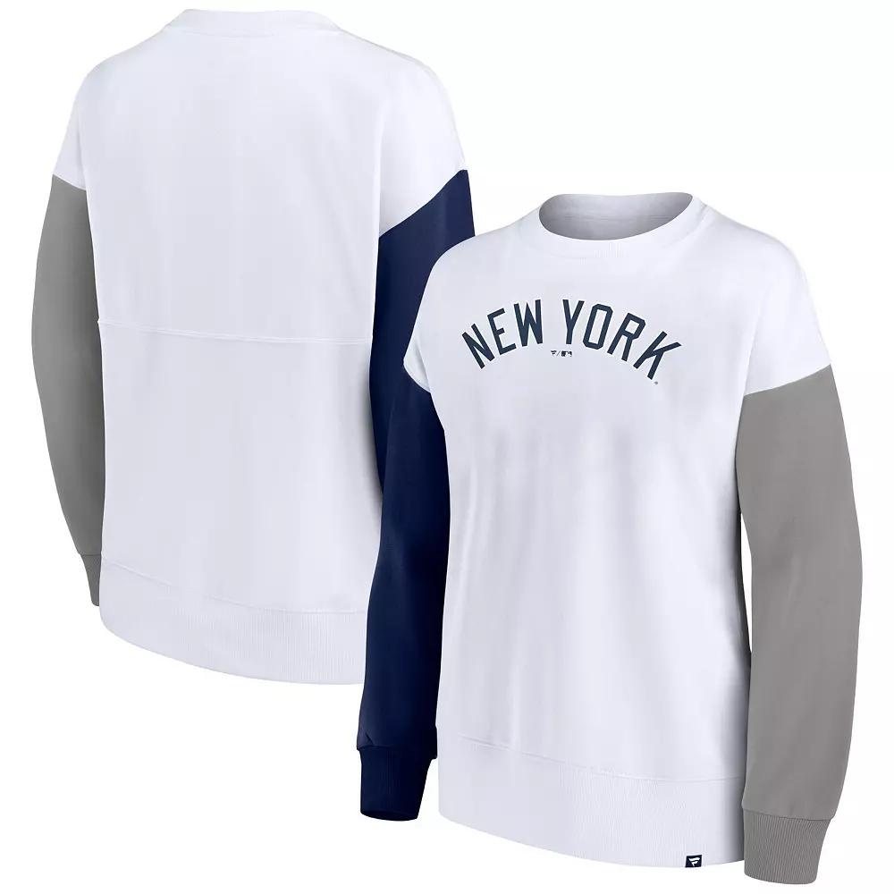 Women's Fanatics Branded White New York Yankees Series Pullover Sweatshirt, Size: Medium Product Image