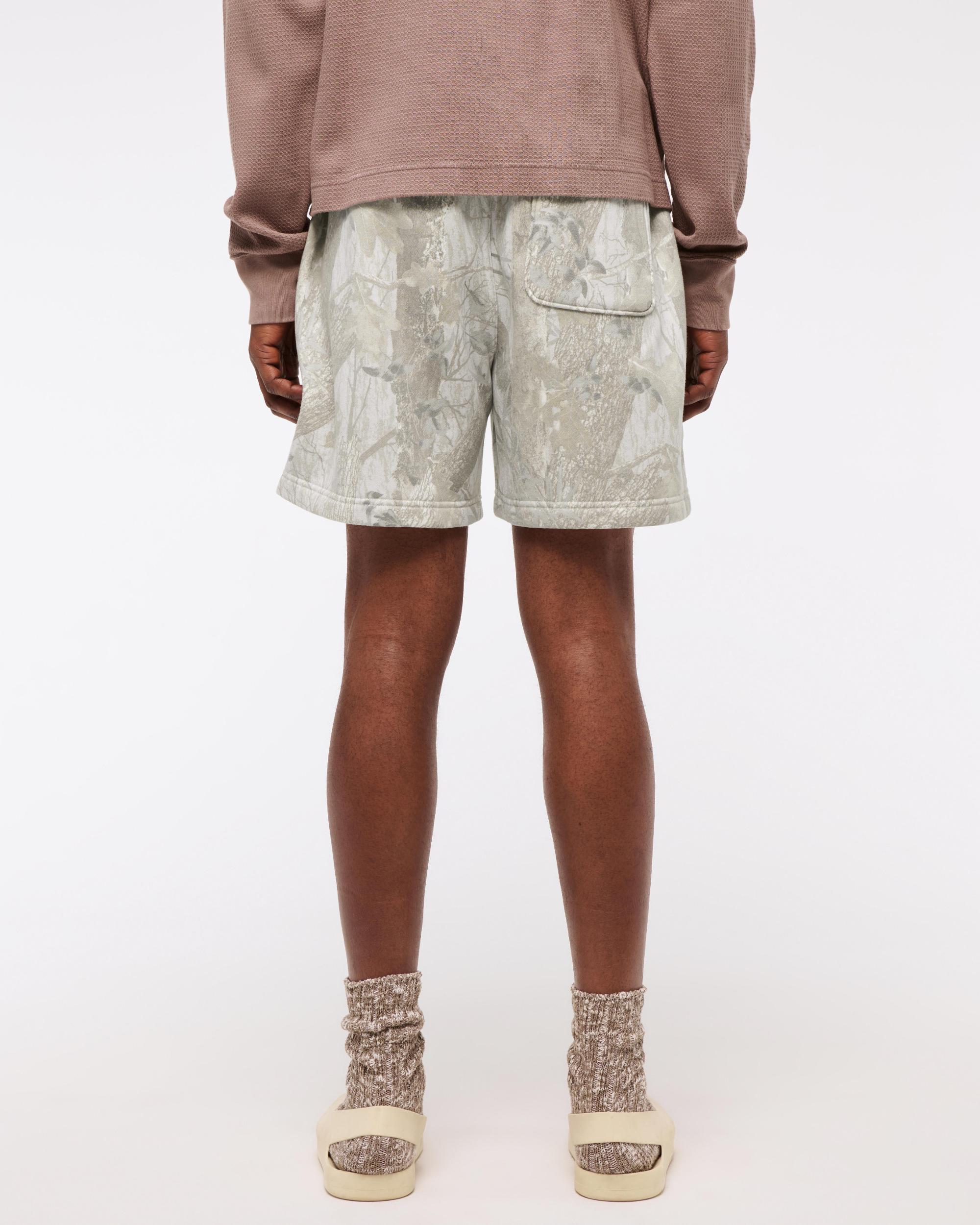 Essential Short Product Image