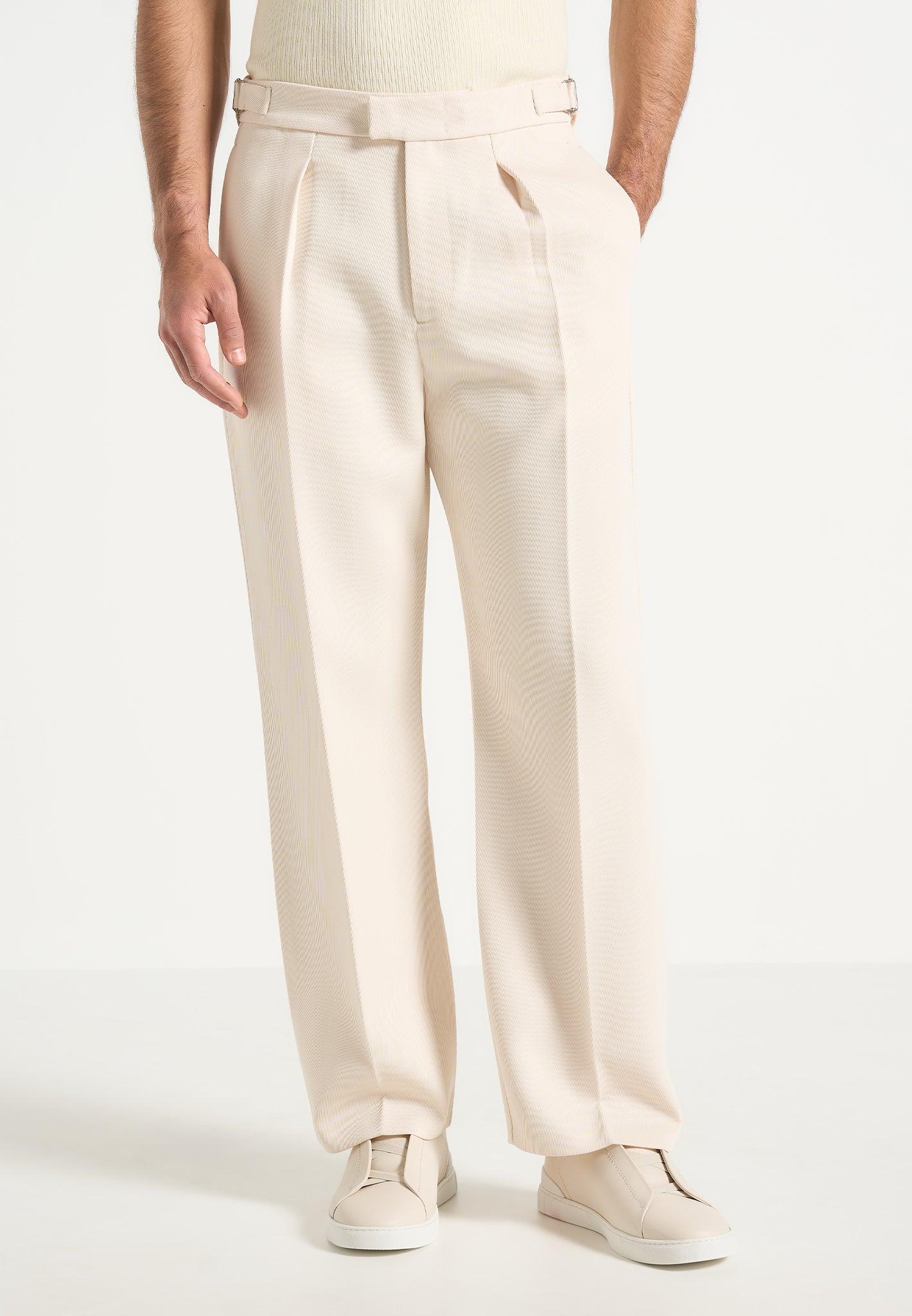 Dorian - Relaxed Fit Twill Pleated Tailored Trousers - Cream Male Product Image