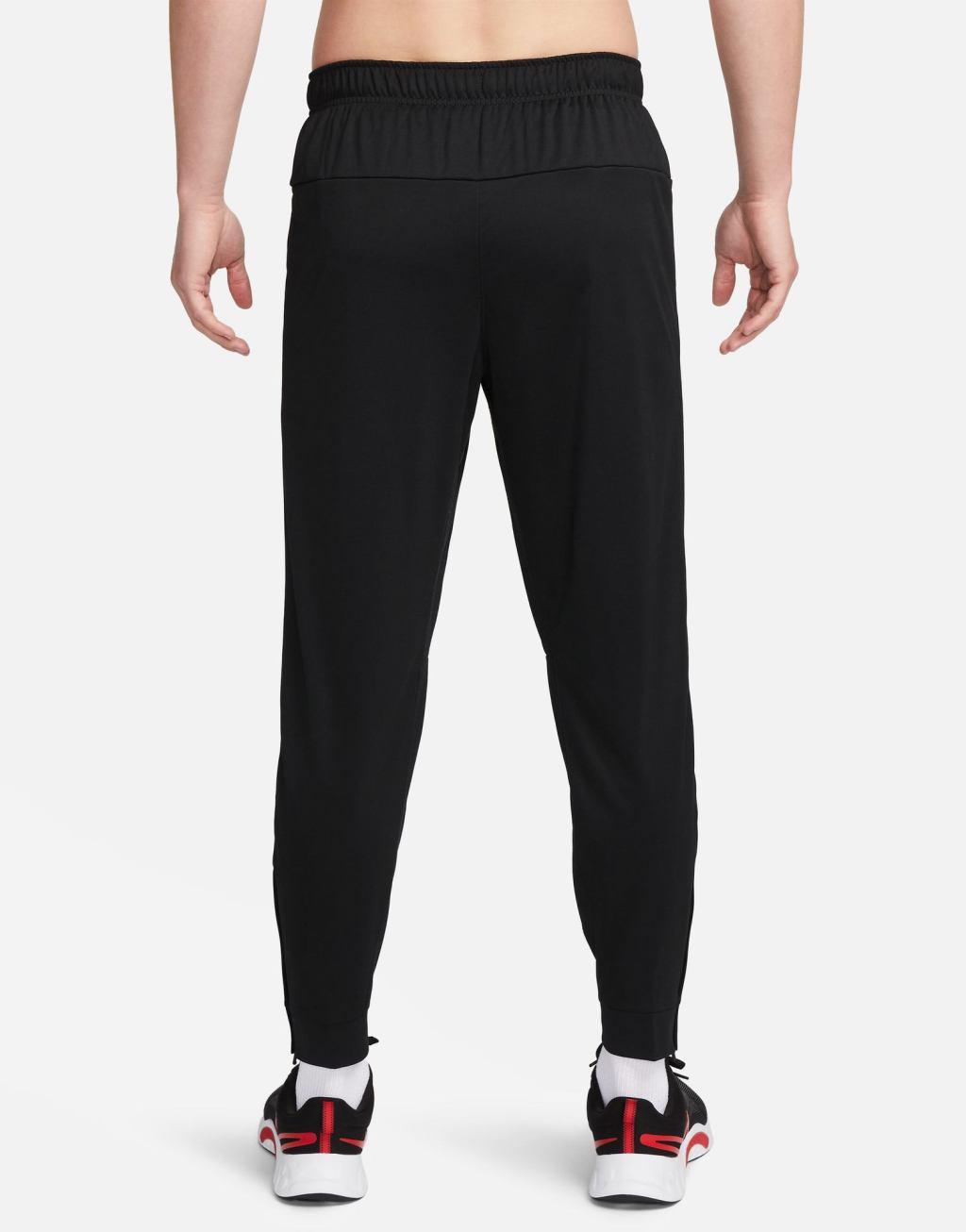 Nike Training Totality sweatpants in black Product Image