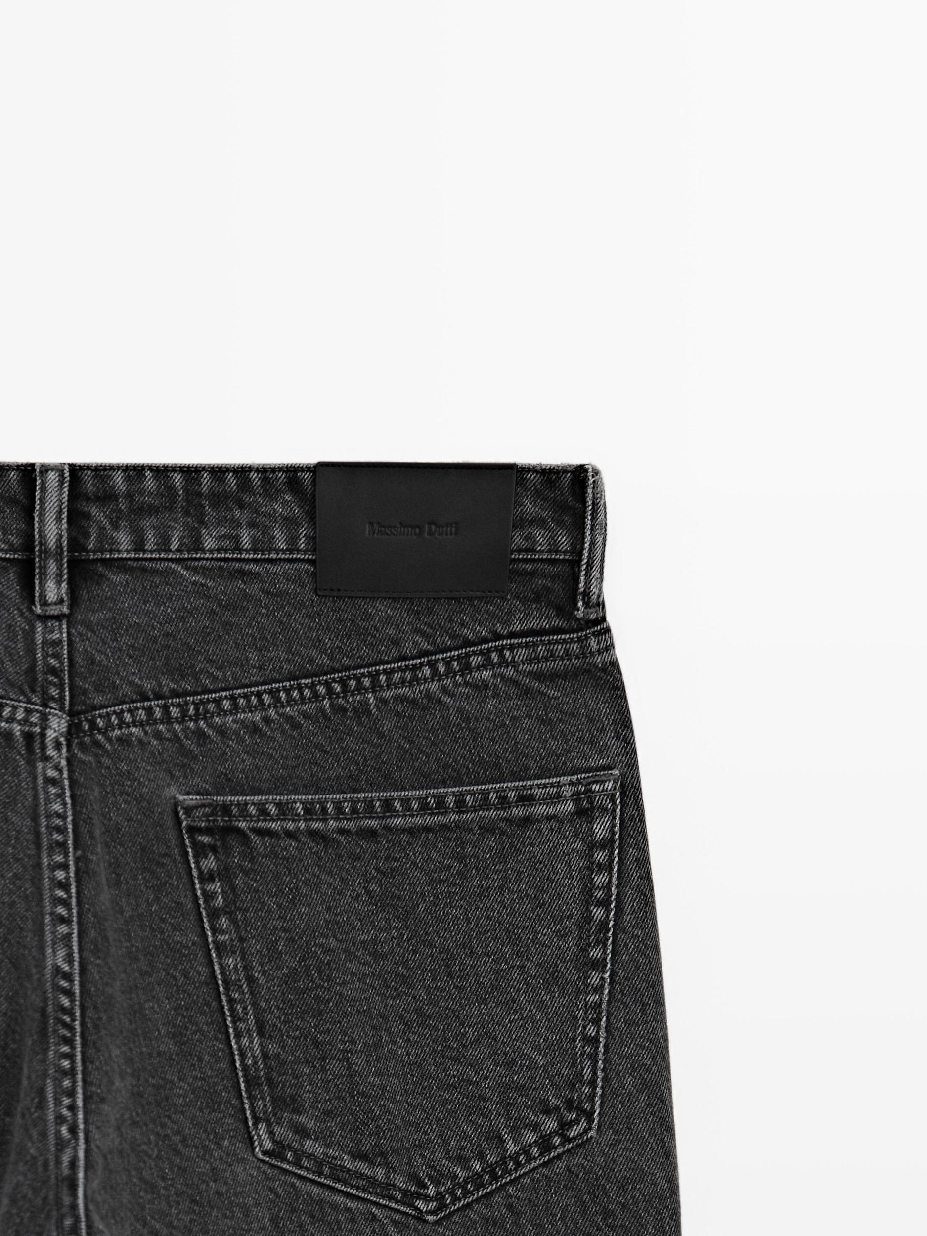 Tapered fit jeans Product Image