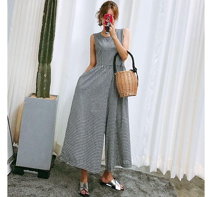 Sleeveless Round Neck Plaid Cropped Wide Leg Jumpsuit Product Image