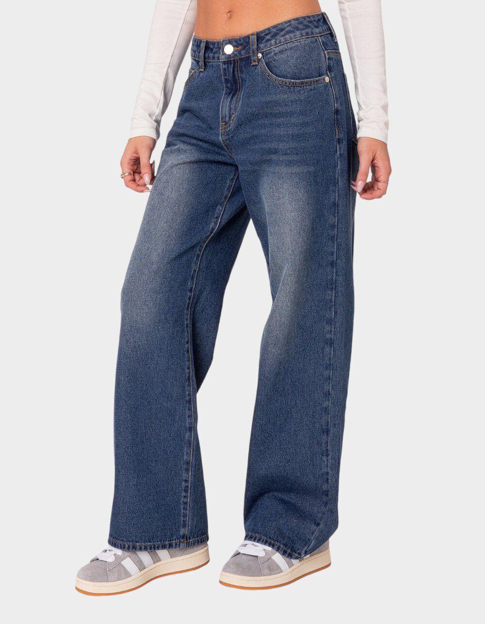 EDIKTED Karie Relaxed Mid Rise Jeans - DARK BLUE Product Image