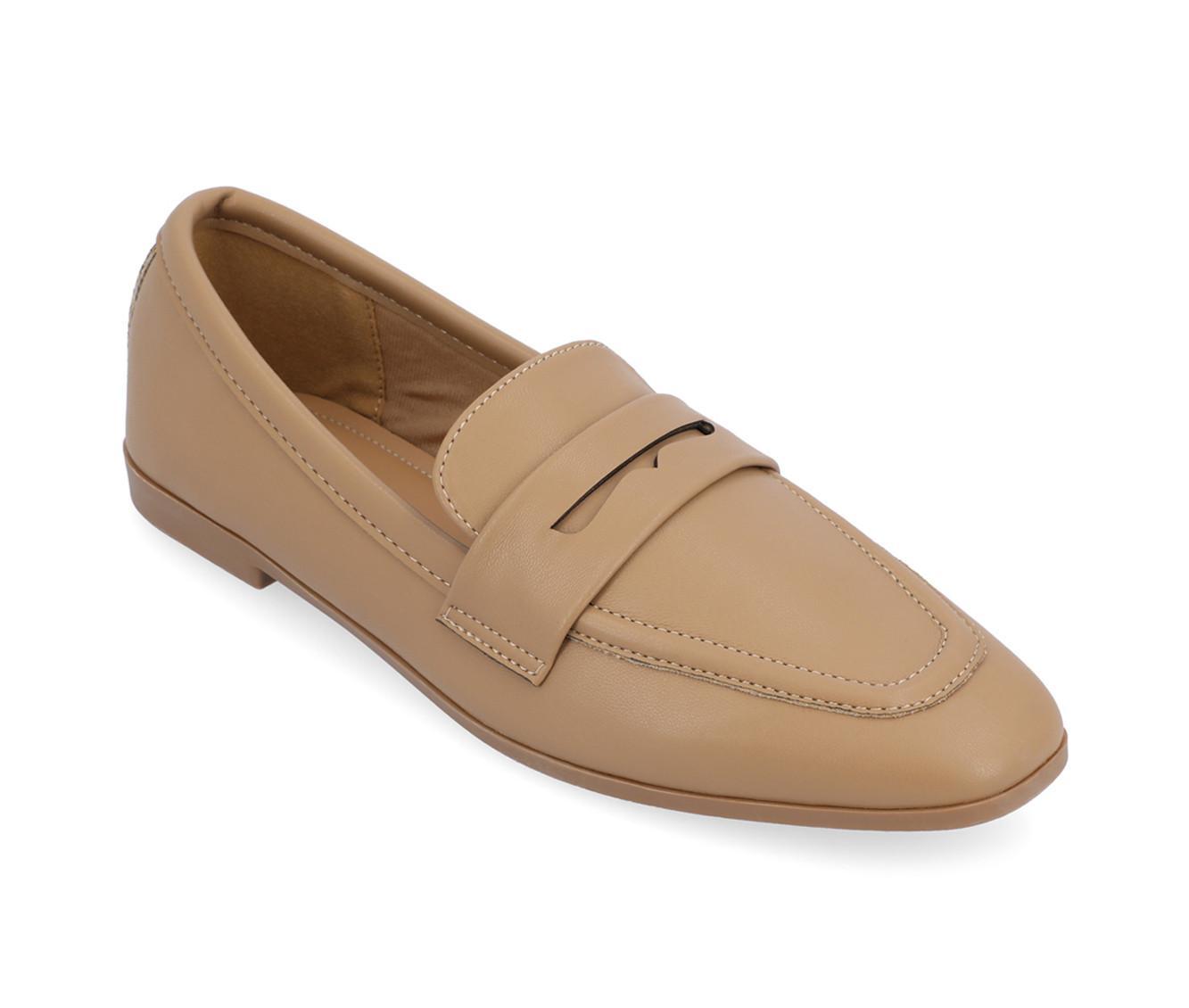 Women's Journee Collection Myeesha Penny Loafers Product Image