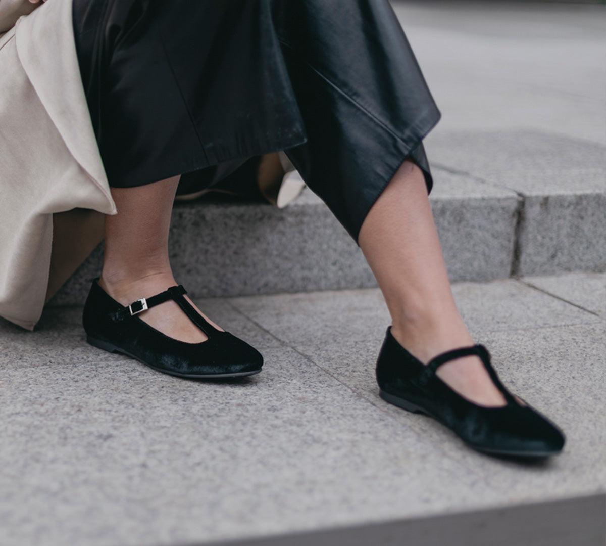 T-Strap Black Velvet Product Image