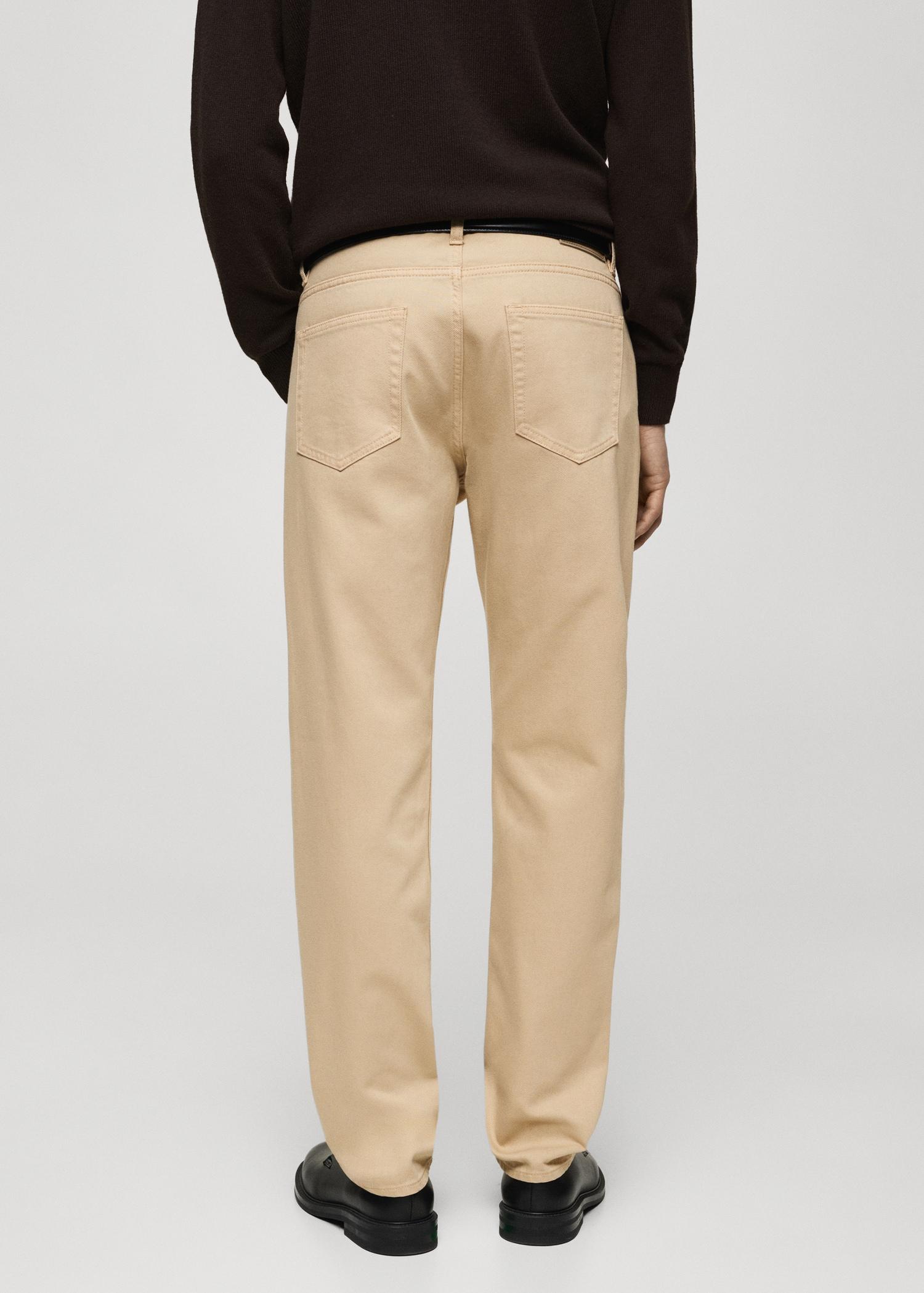 Bob regular-fit jeans - Men | MANGO USA Product Image