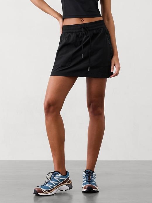 Trekkie North Mid Rise 15" Skort Product Image