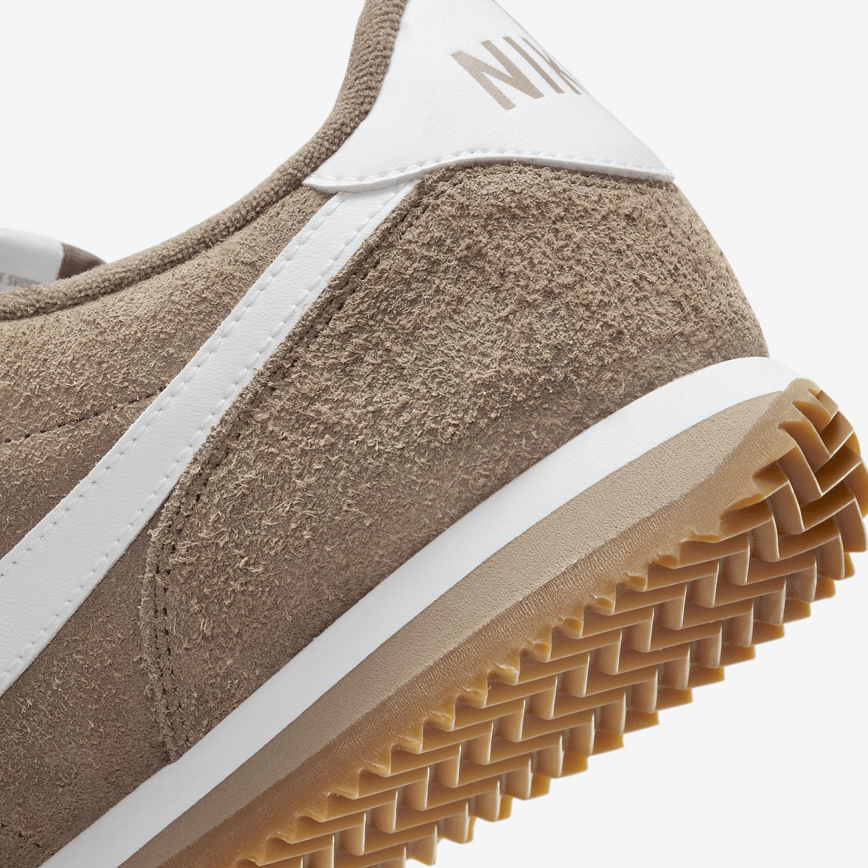 Nike Women's Cortez Vintage Suede Shoes Product Image