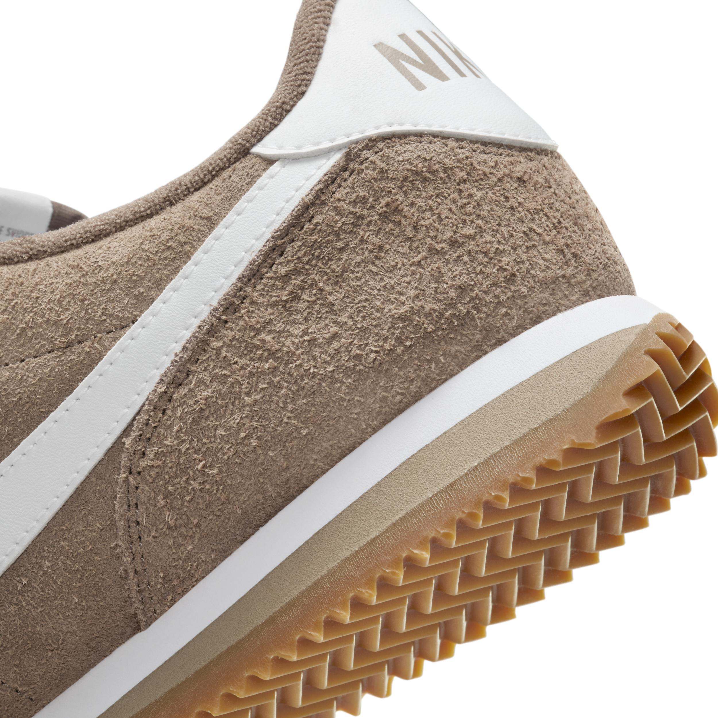 Nike Women's Cortez Vintage Suede Shoes Product Image