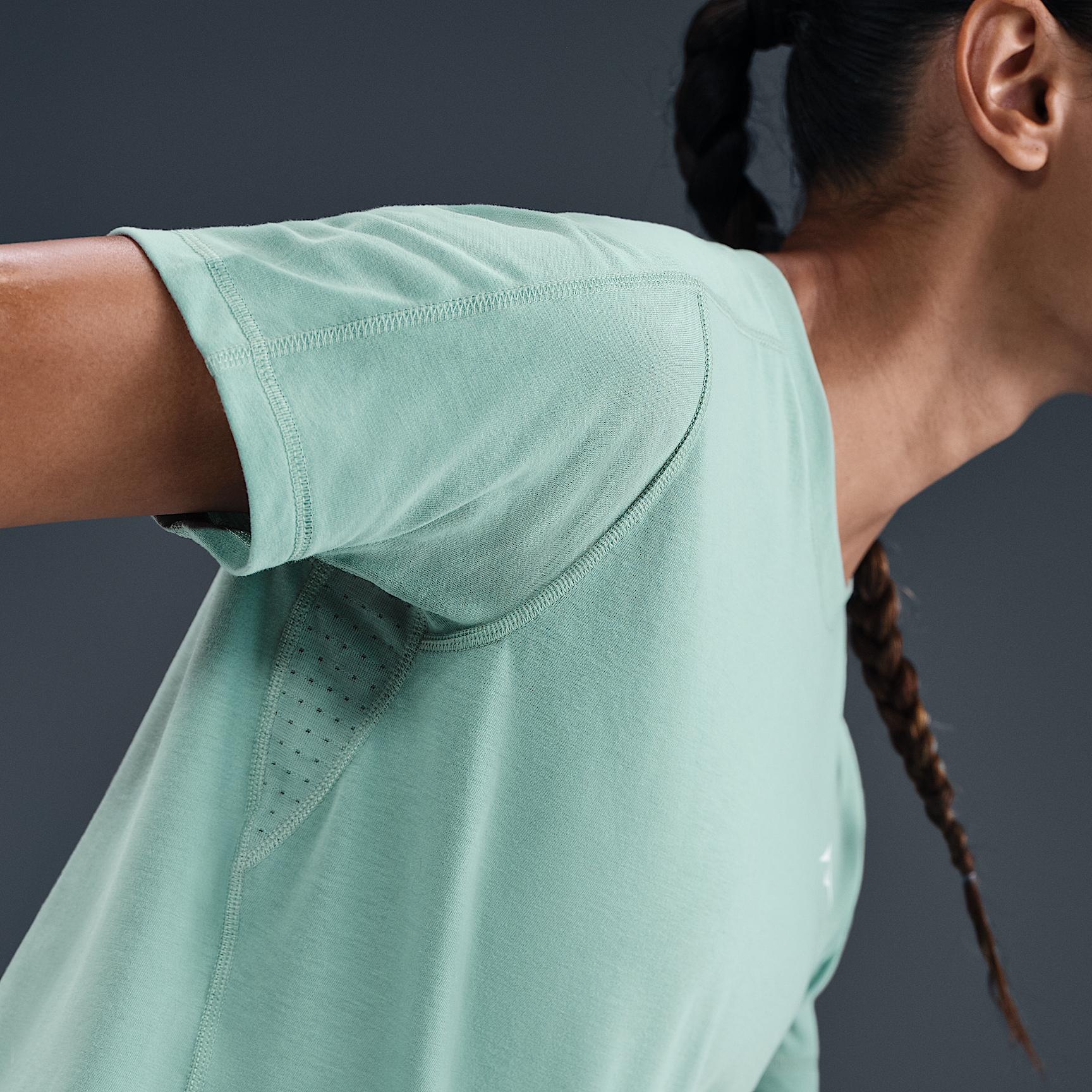 Nike Womens Trail Dri-FIT Short-Sleeve Running Top | HJ2242-017 Product Image