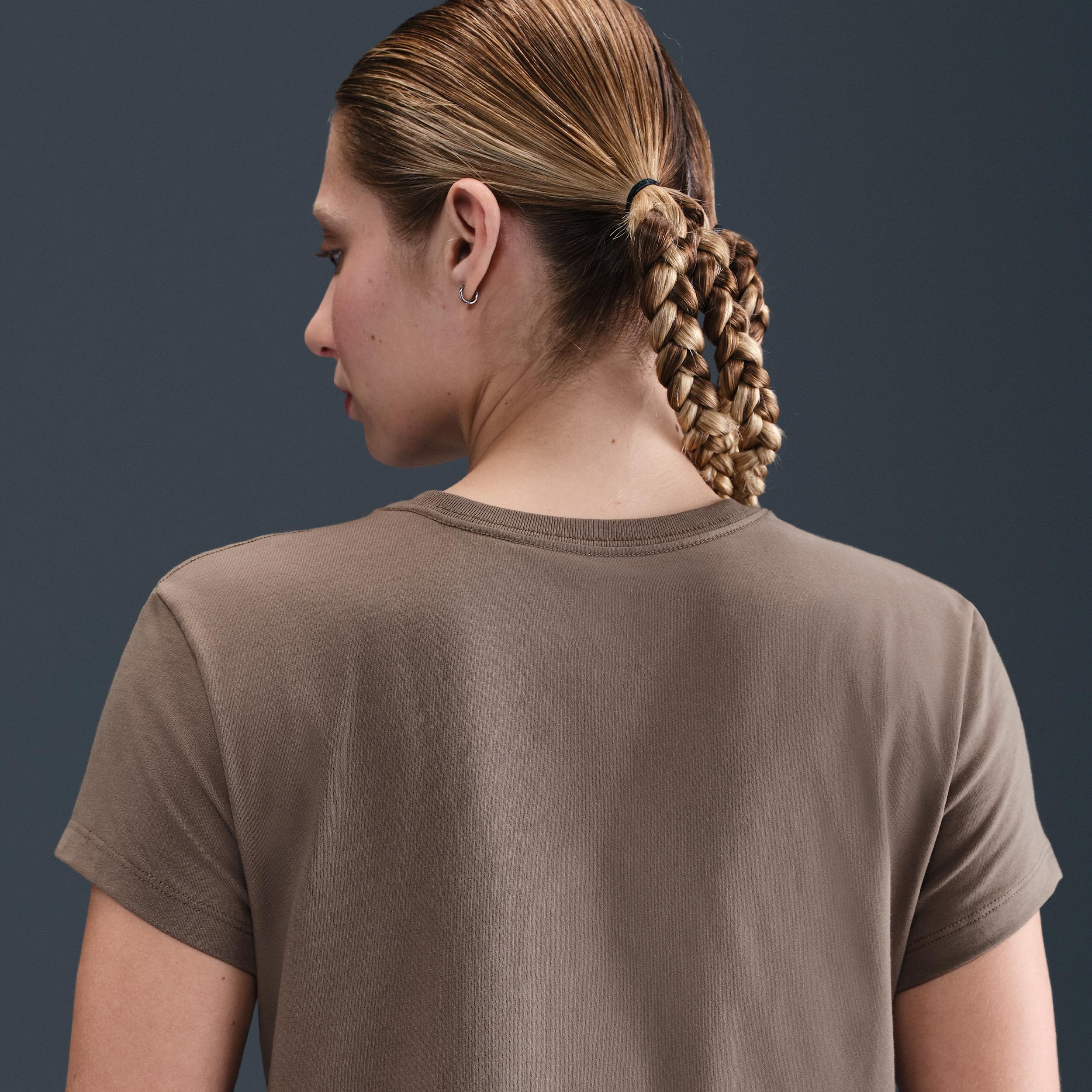 Womens Nike Sportswear T-Shirt | IB8924-214 Product Image