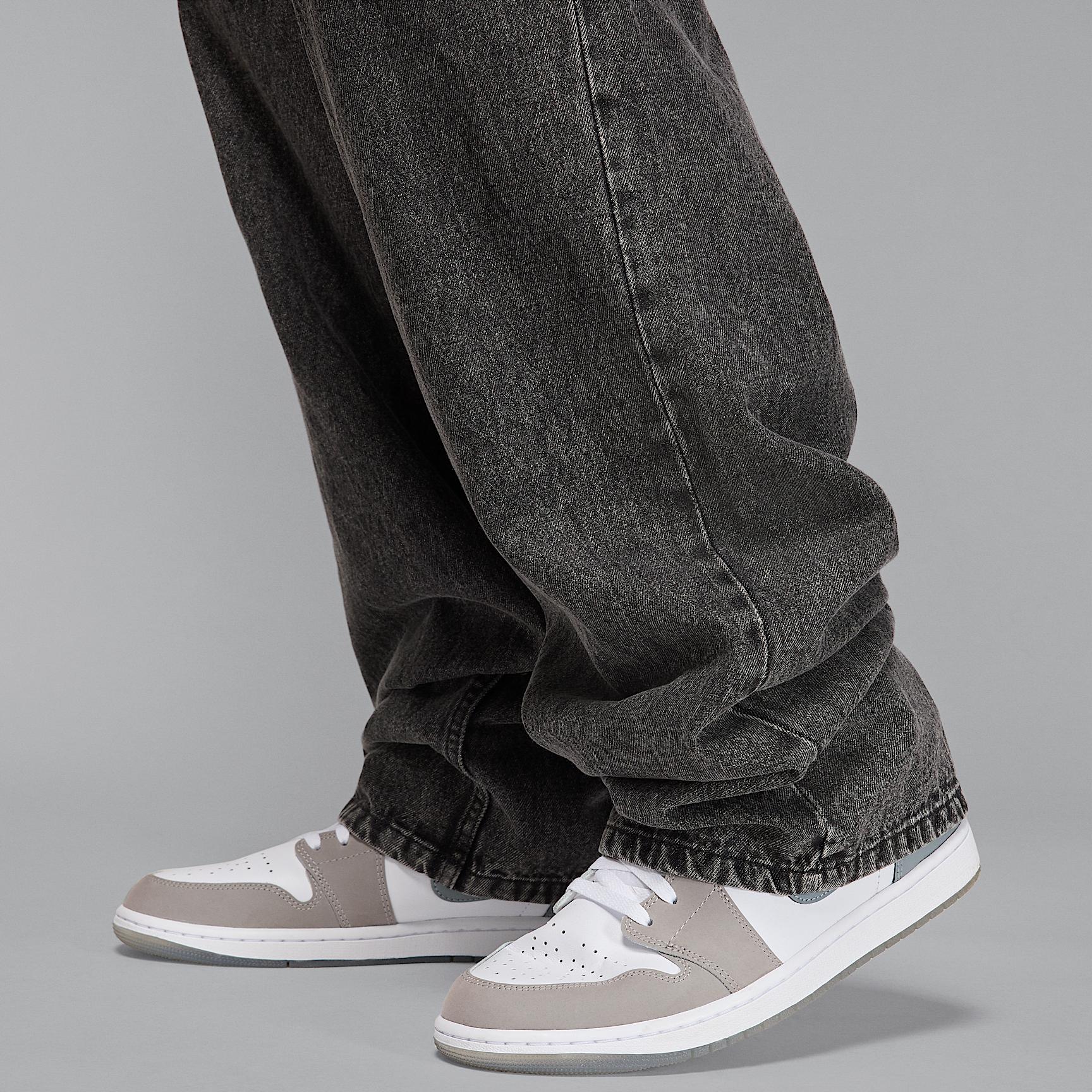 Air Jordan Men's Pants Product Image