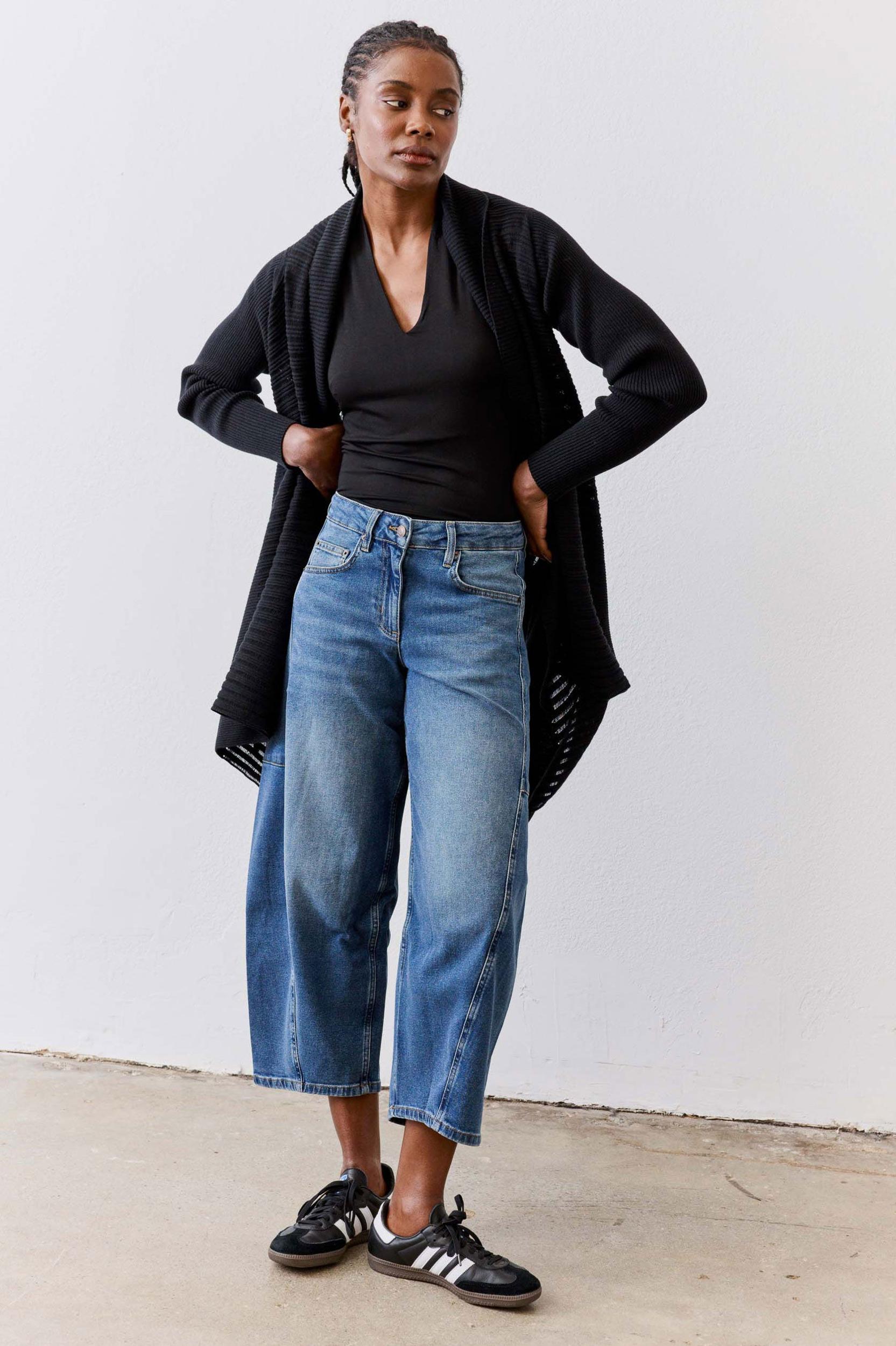 The Sculpted Tank Product Image