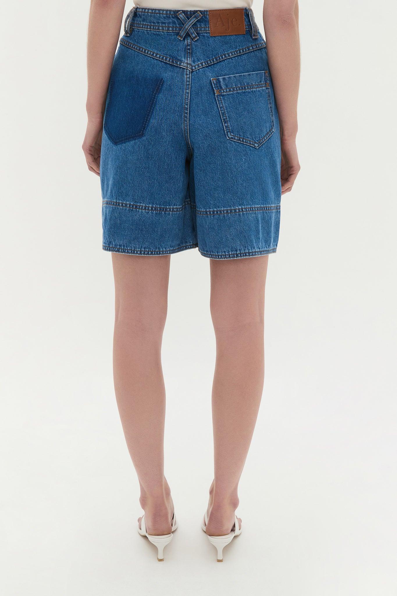 Outline Bermuda Short Product Image