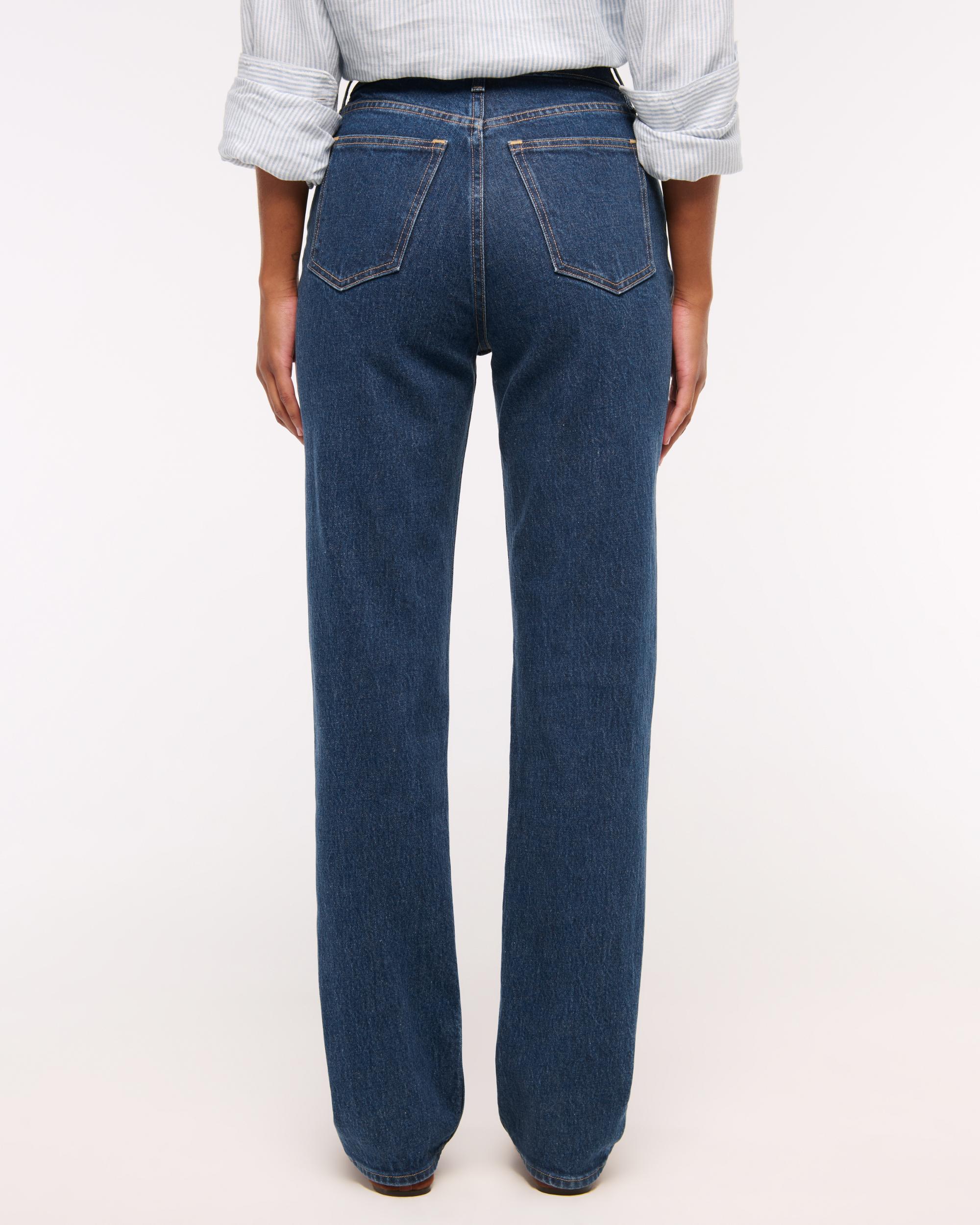 Curve Love Ultra High Rise 90s Straight Jean Product Image