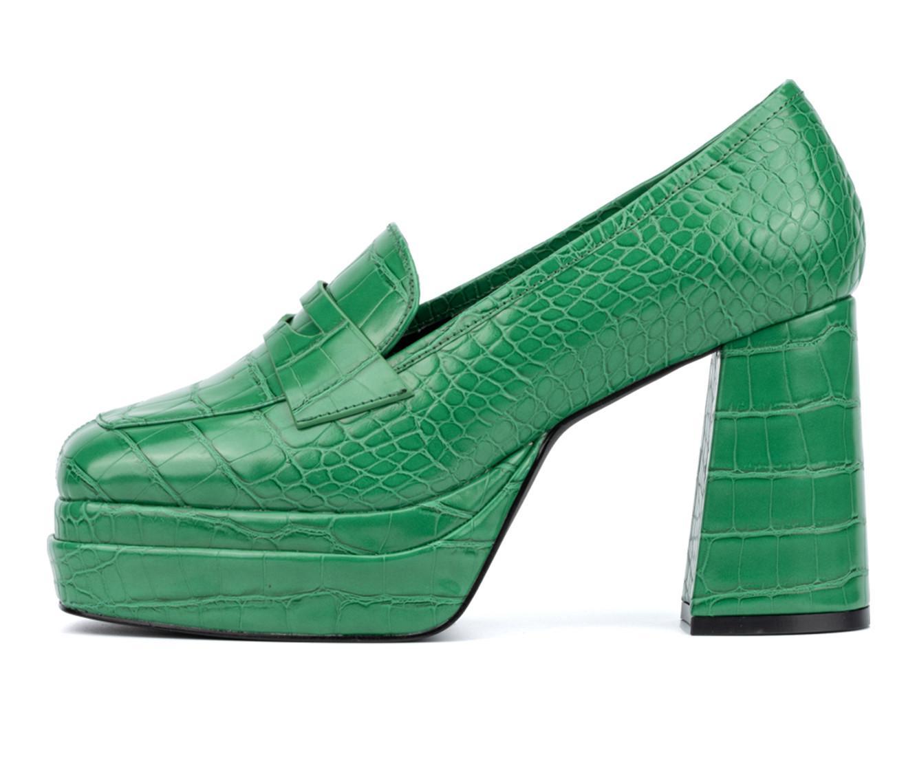 Women's Fashion to Figure Madelyn Wide Width Platform Loafer Product Image