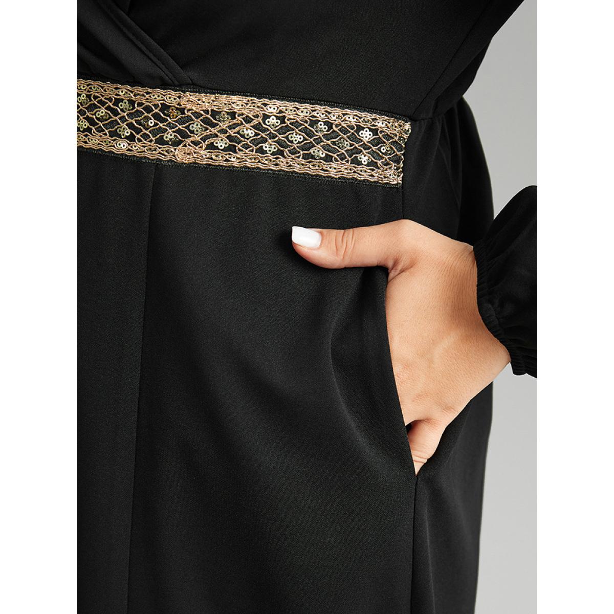 Plus Size Contrast Webbing Wrap Pocket Split Hem Dress Black Women Glamour Elastic cuffs V-neck Long Sleeve Curvy Midi Dress BloomChic 18-20/2X Product Image