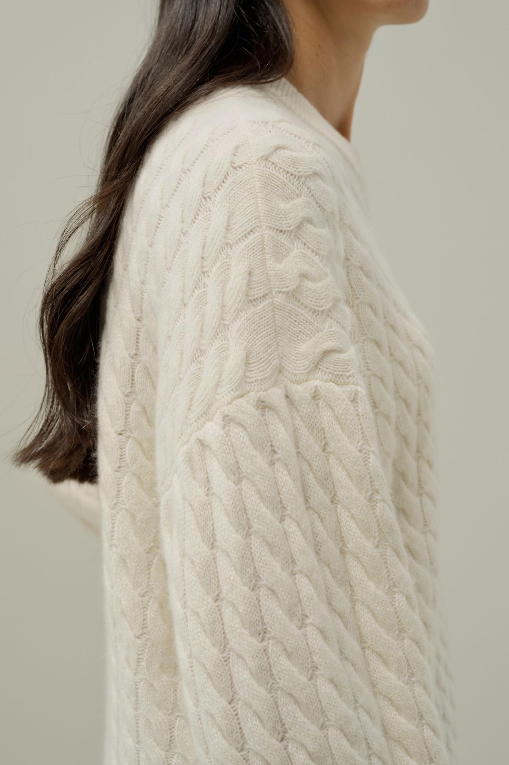 Round-Neck Cable-Knit Cashmere Sweater Product Image