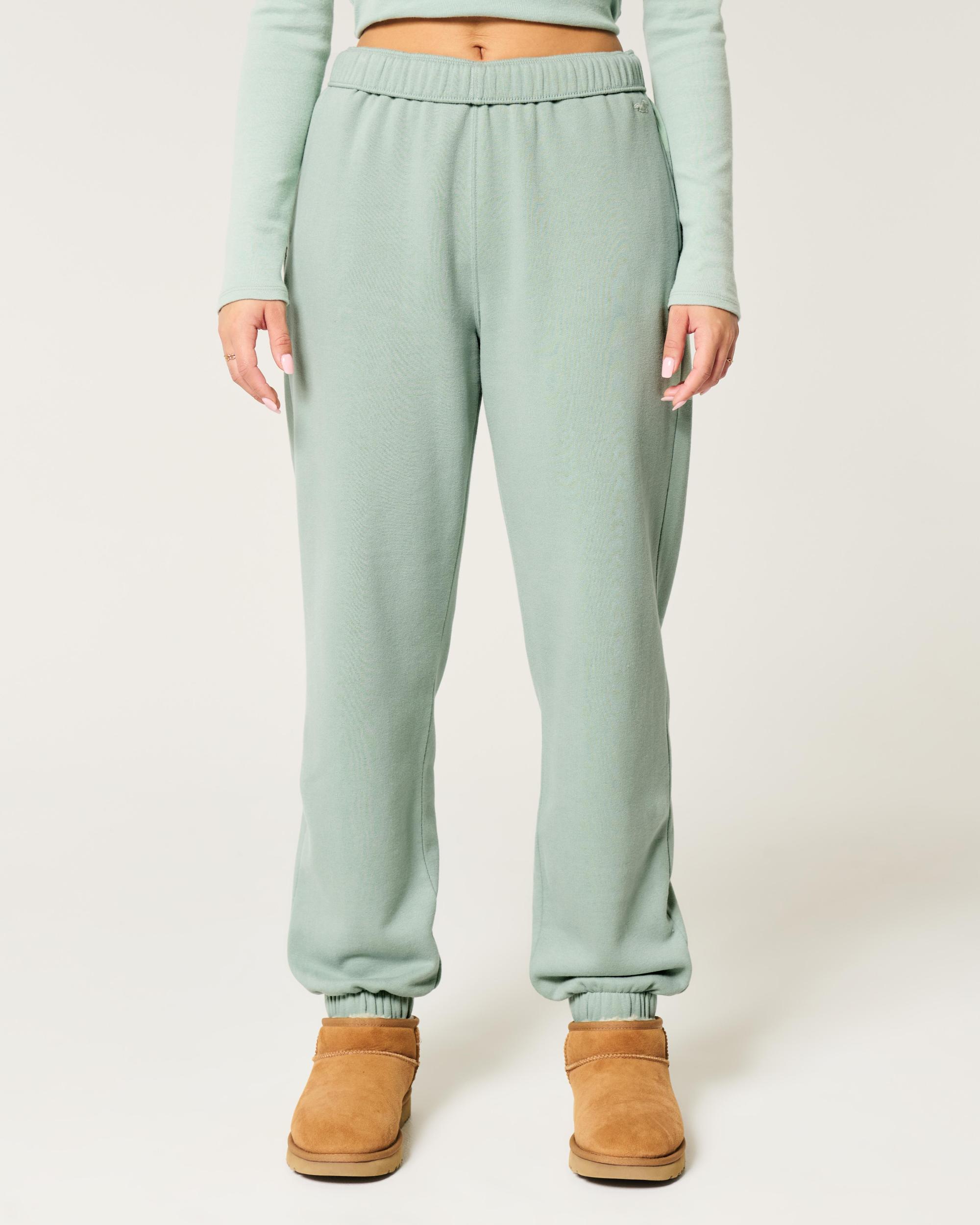 Hollister Feel Good Fleece Dad Joggers Product Image