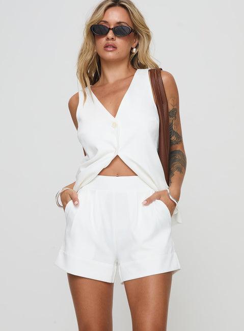 Lesky Set White Product Image