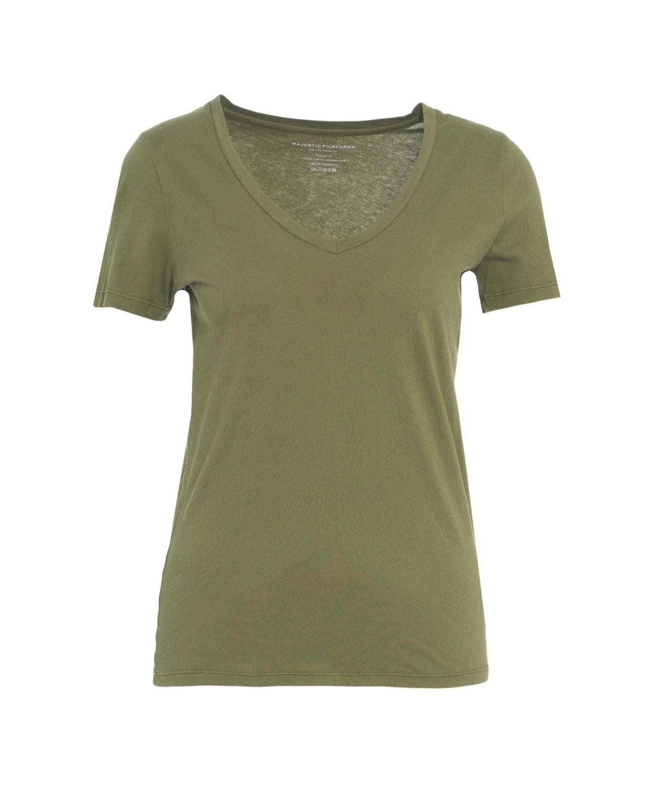 V-neck t-shirt Product Image