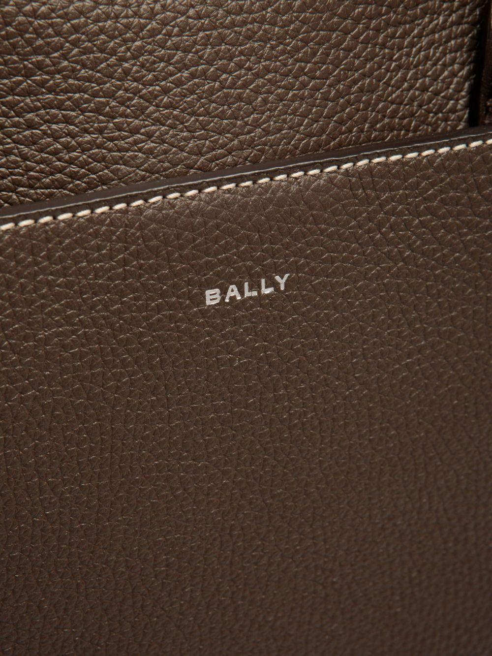 Oeden Briefcase Product Image