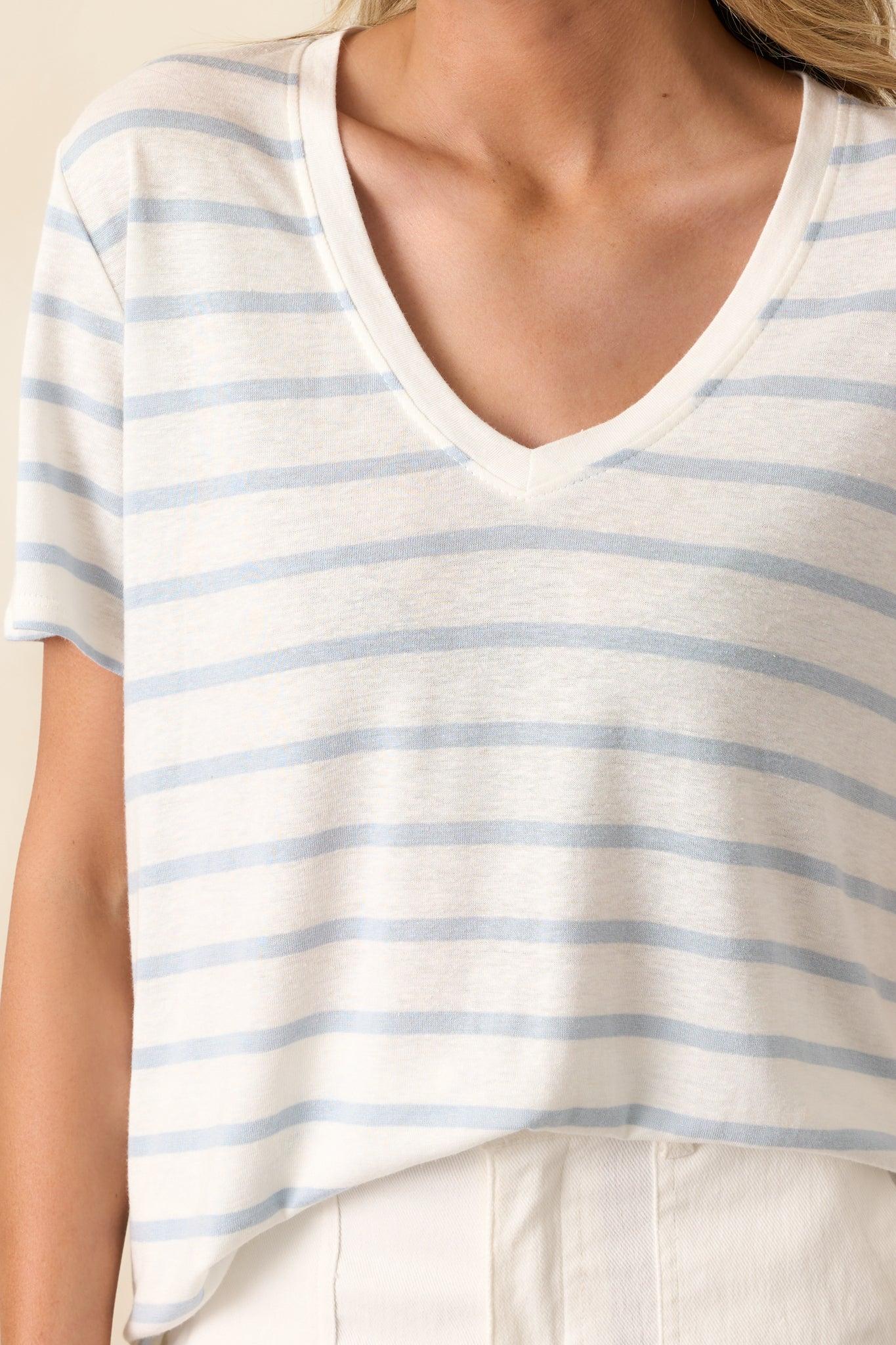 Comfort Zone Light Blue Stripe Short Sleeve V-Neck Tee Product Image