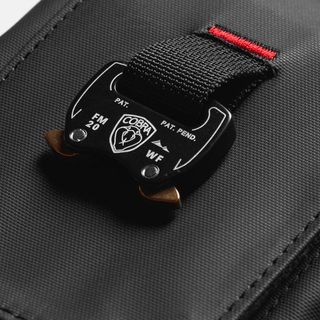 0582. Waterproof Phone Holster Bag - Black Product Image