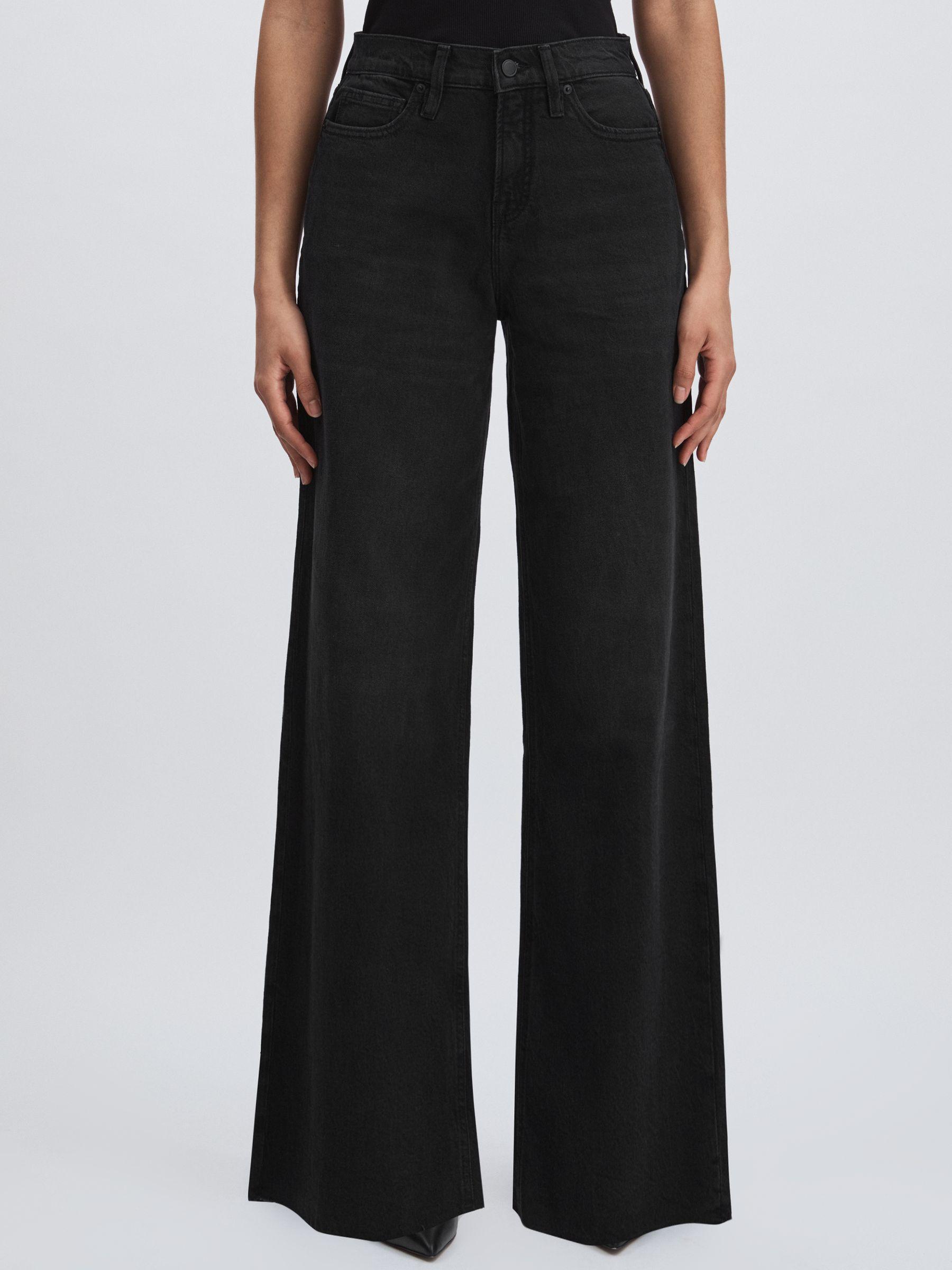 Good American Petite Relaxed Jeans in Black Product Image