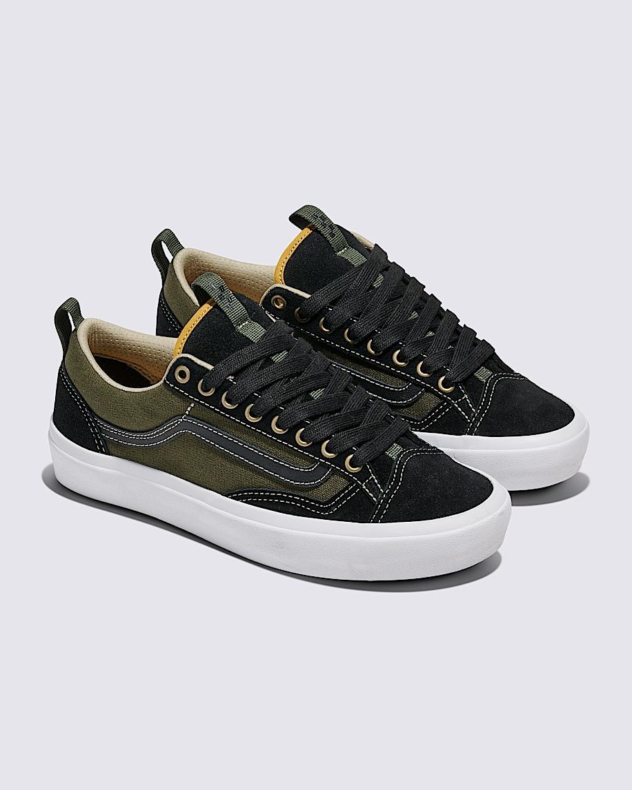 Skate Old Skool 36+ Shoe in Dan Green / Black| Vans US Product Image