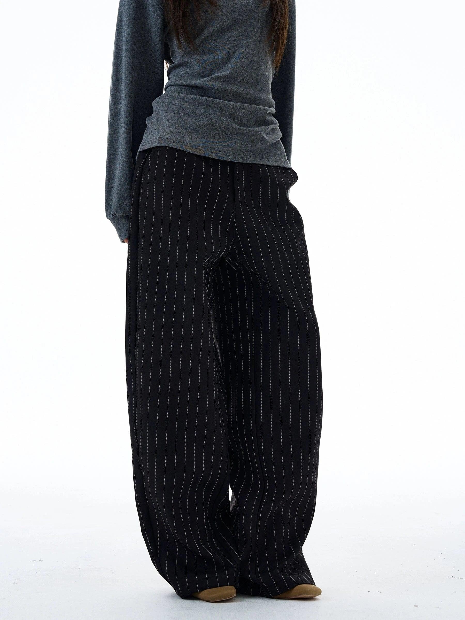 RT No. 20021 STRIPED STRAIGHT PANTS Product Image