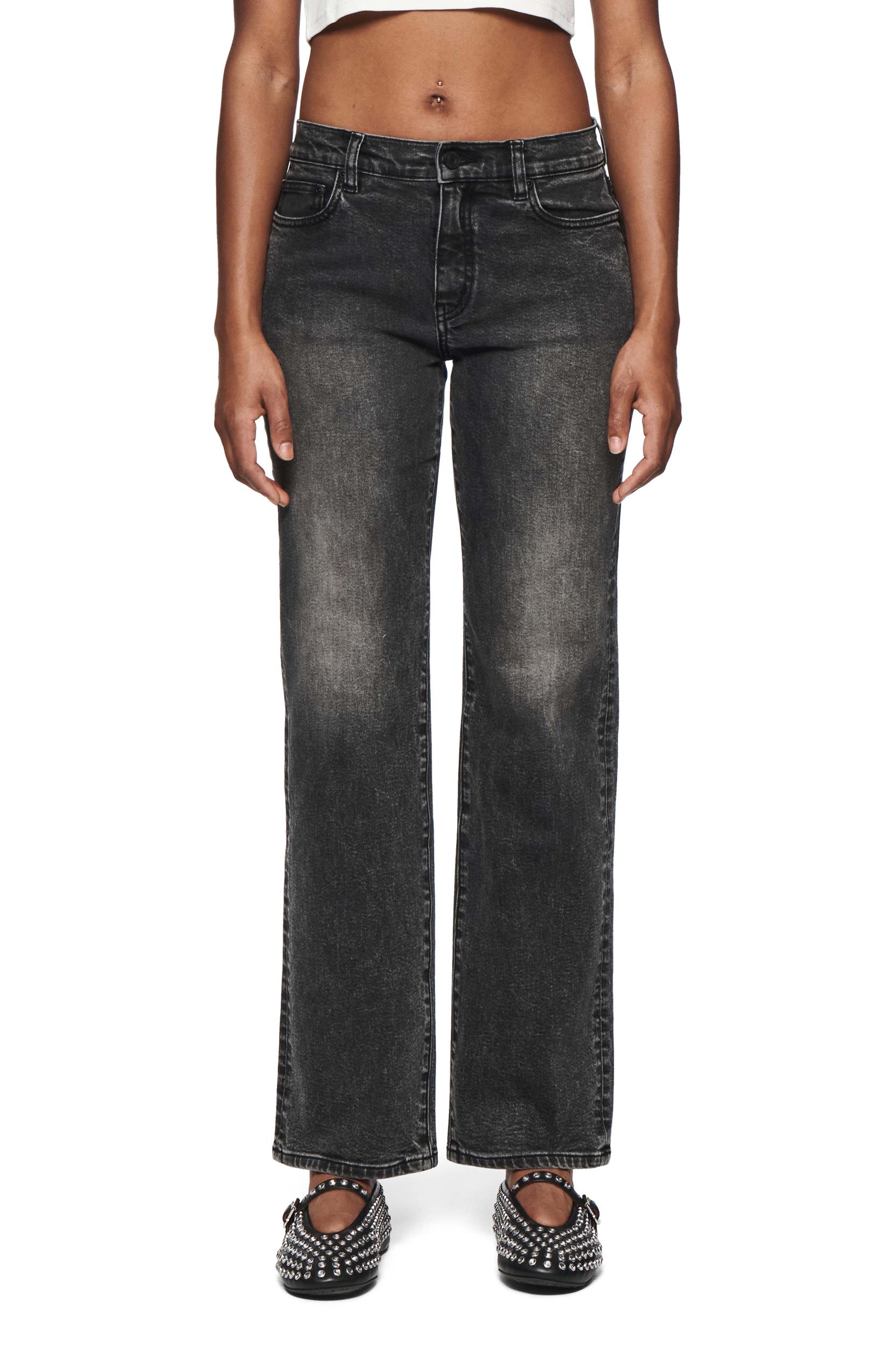 Slim Straight Female Product Image